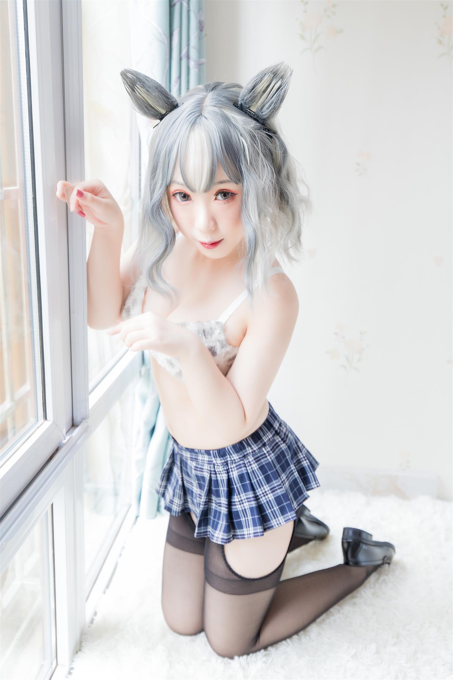 胡桃猫Kurumineko 银渐层 [214P7V-2.55GB]