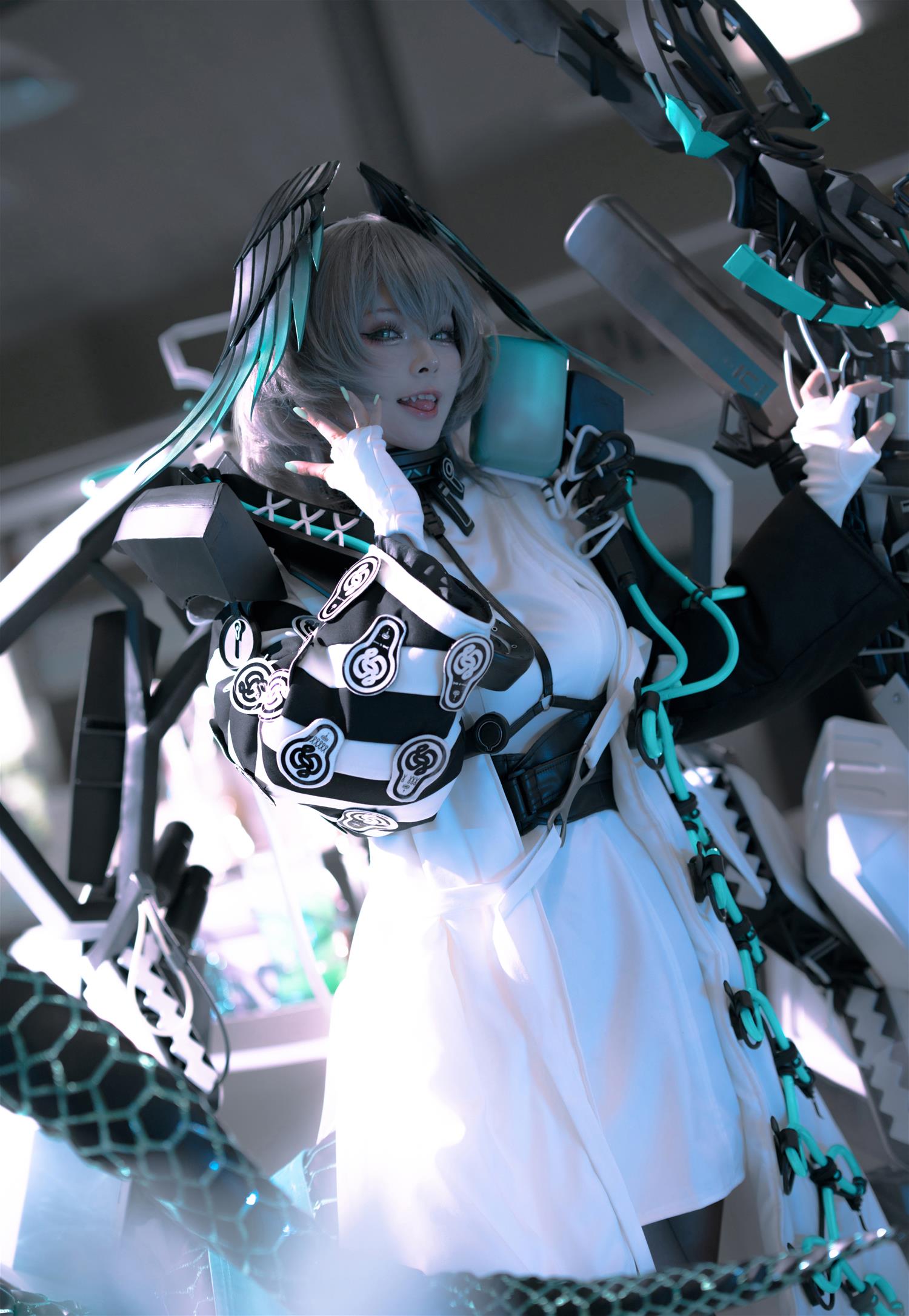 w百合欧皇子w 霍尔海雅 [18P-195MB]