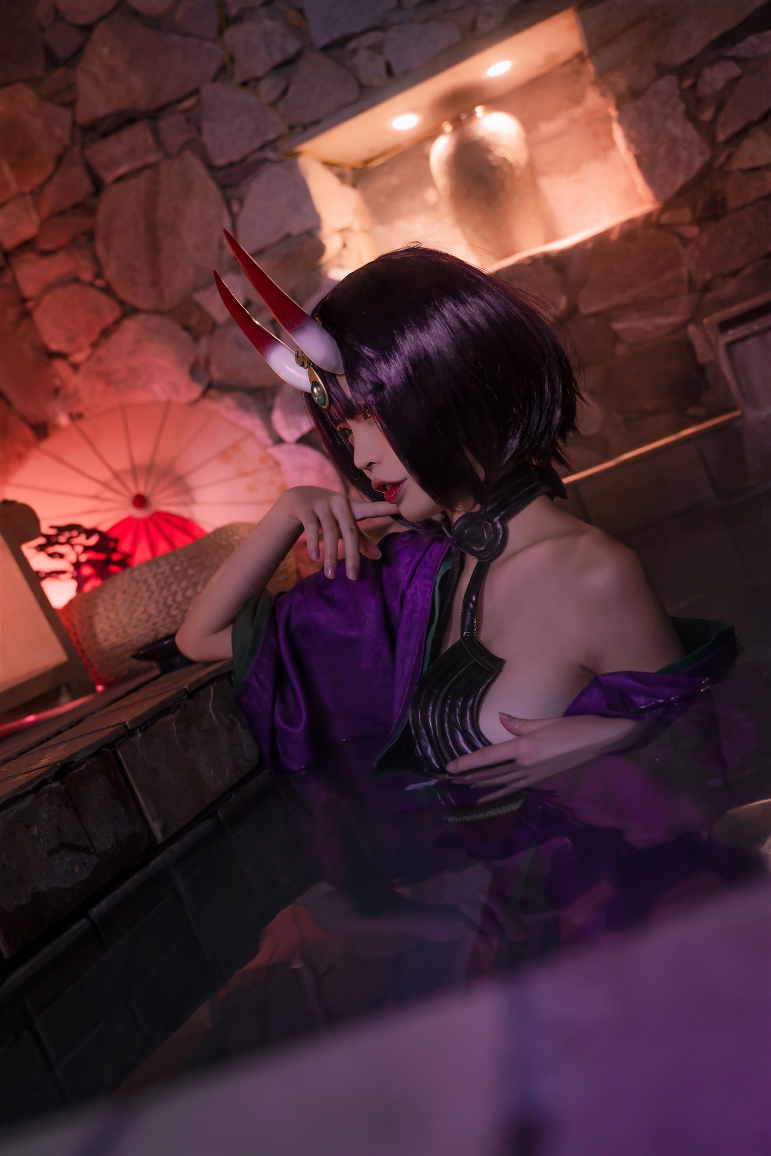 可可老师 酒吞温泉 [51P-326MB]