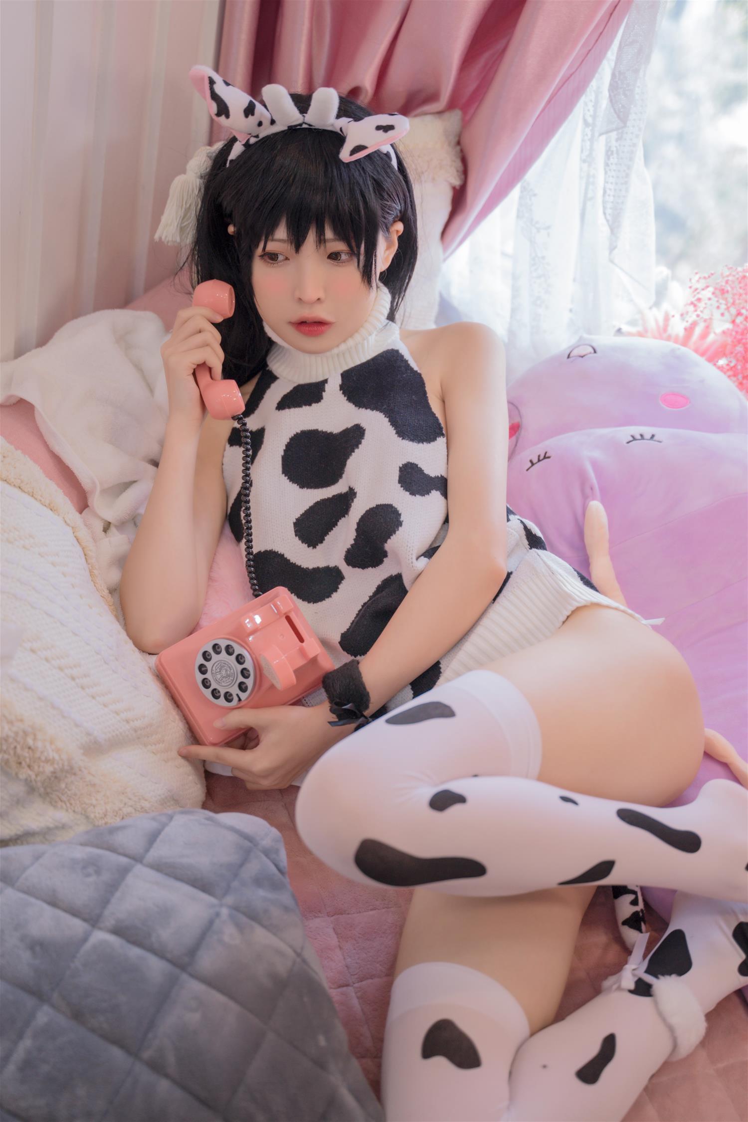 可可老师 奶牛 [50P-318MB]