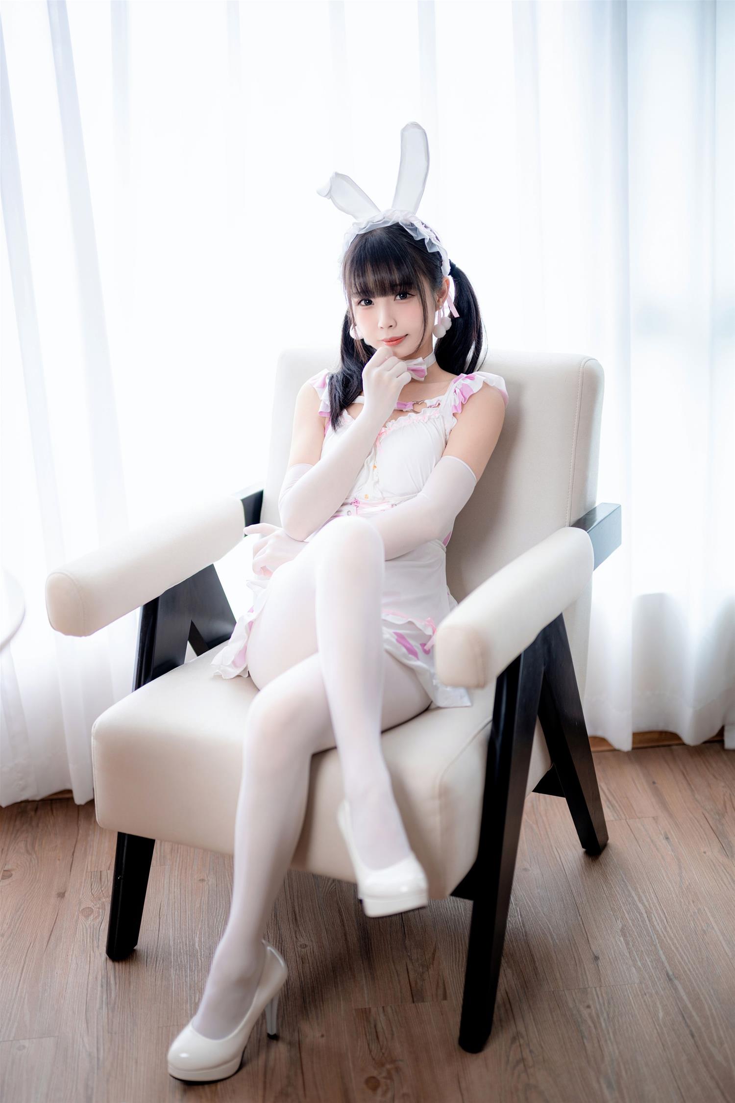 十万珍吱伏特 白桃乌龙奶茶 [94P-149MB]