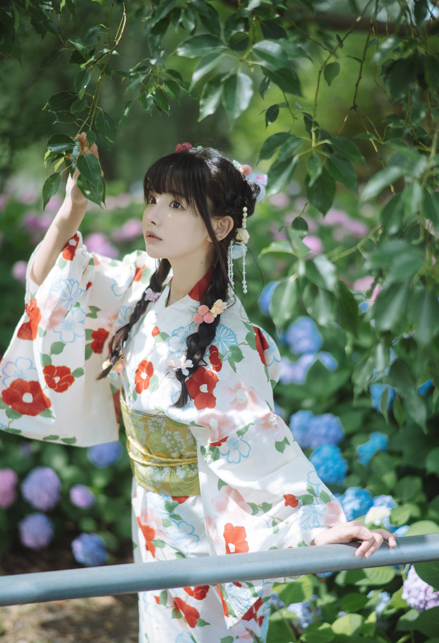 紫氯氯 无尽夏 [18P-53MB]