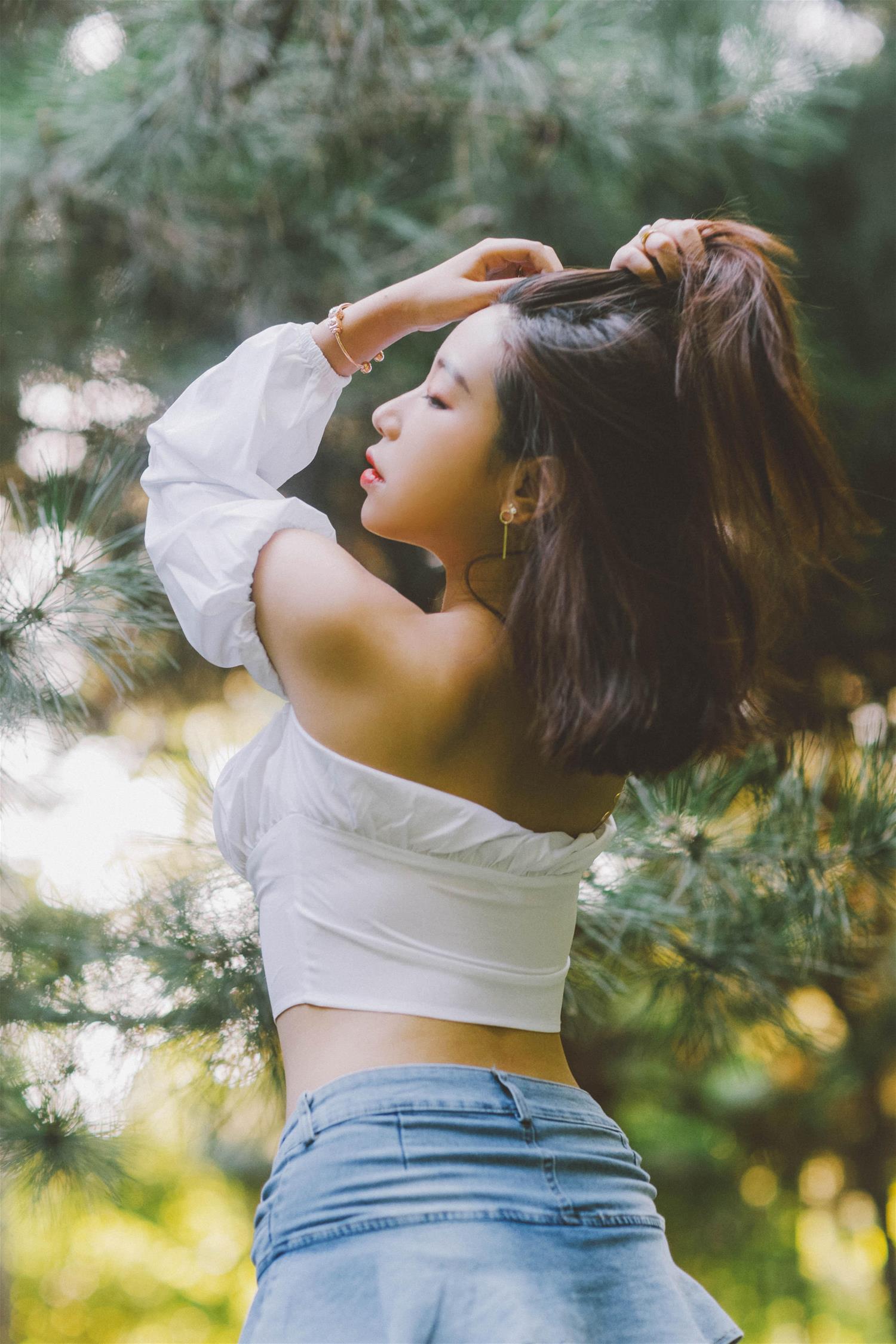 穆零Mu0 森林 [12P-19MB]