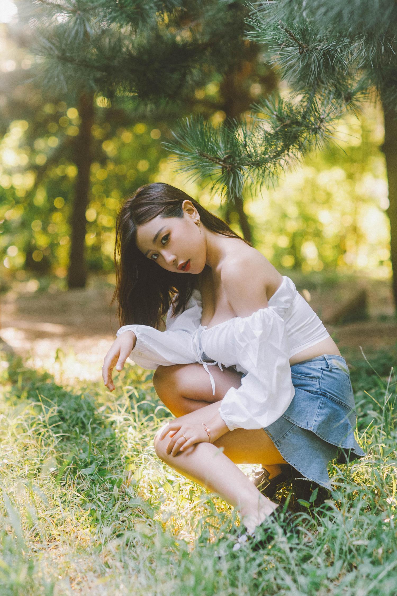 穆零Mu0 森林 [12P-19MB]