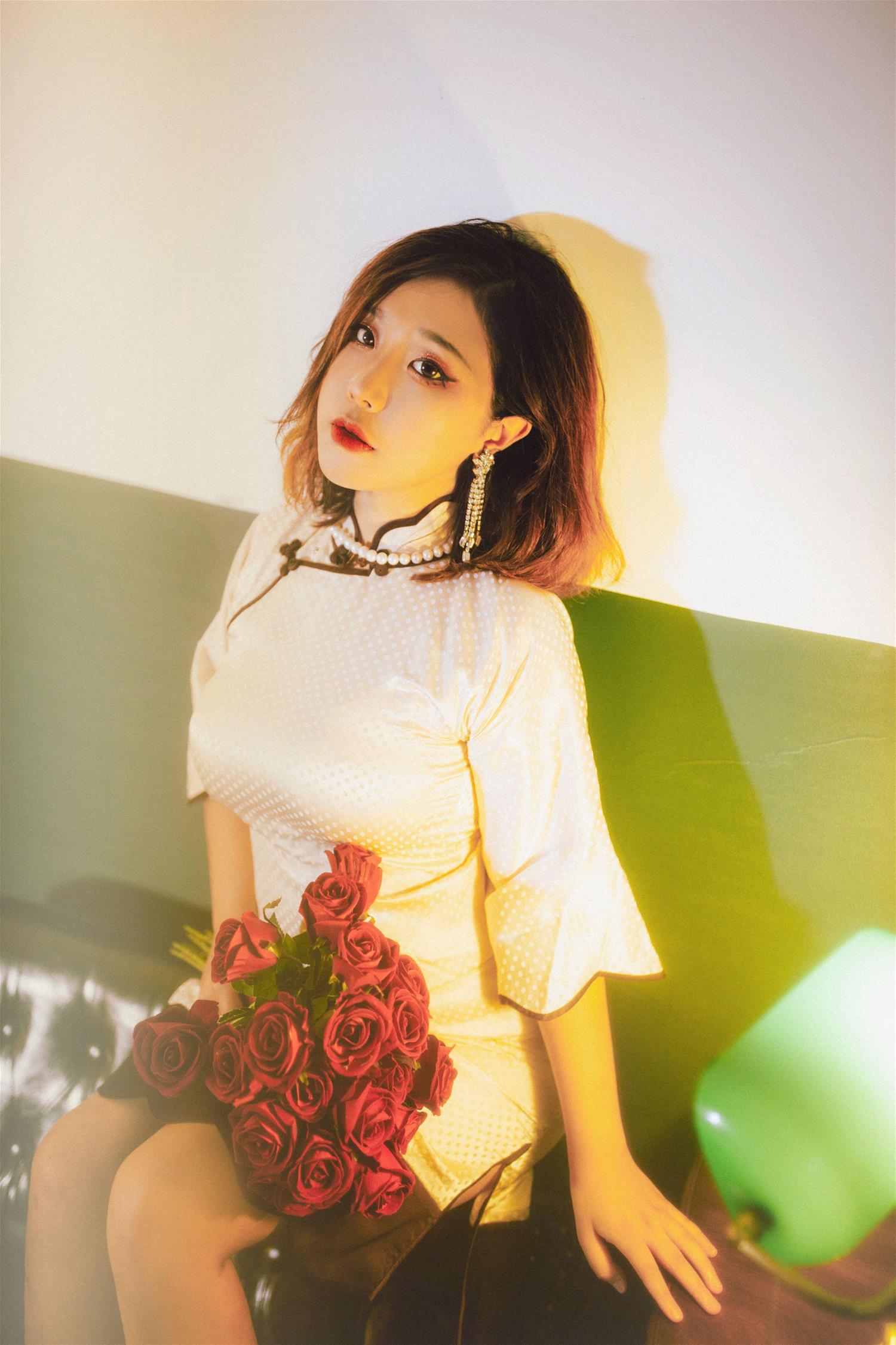 穆零Mu0 红玫瑰 [10P-21MB]