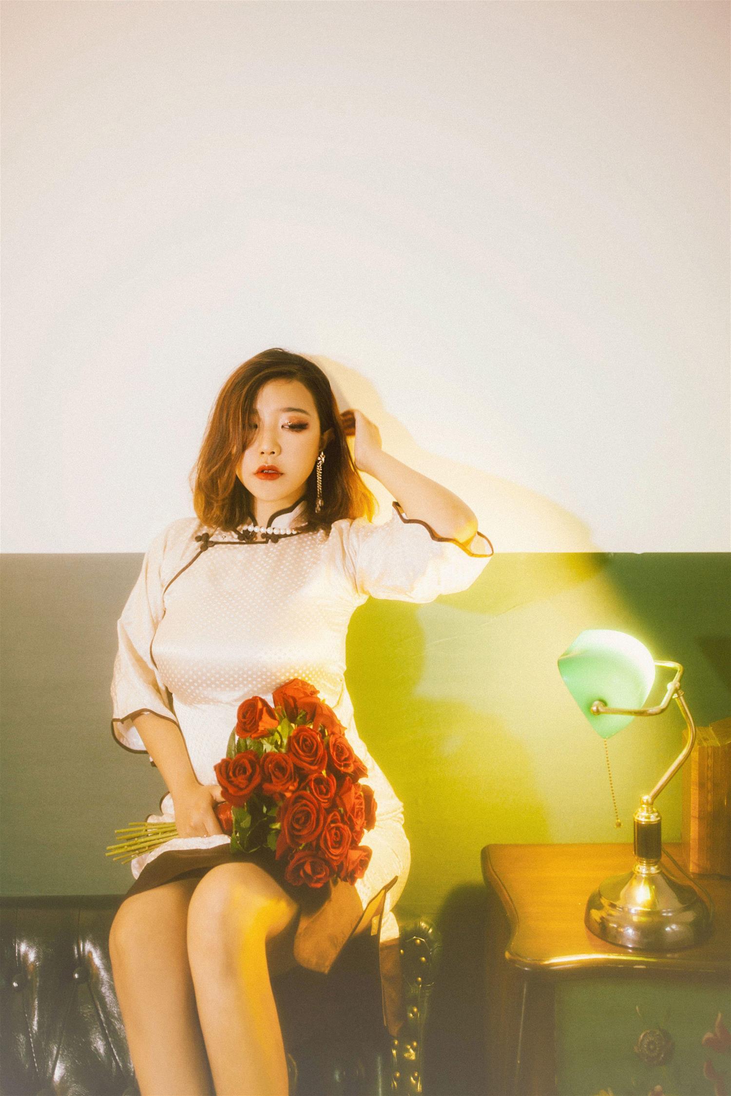 穆零Mu0 红玫瑰 [10P-21MB]