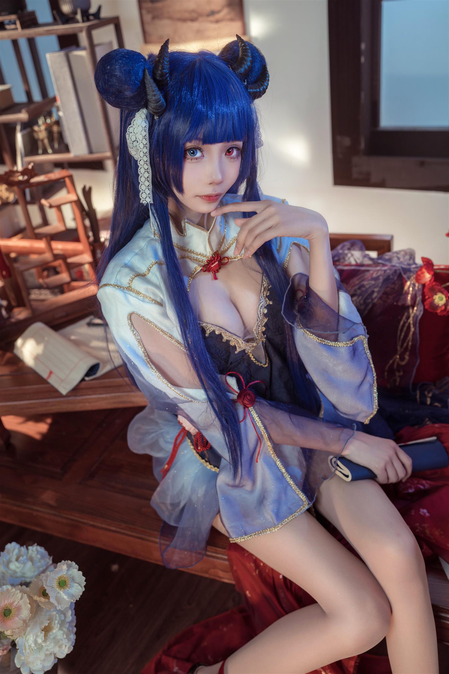 艾西aiwest 伊吹新年旗袍 [35P-909MB]