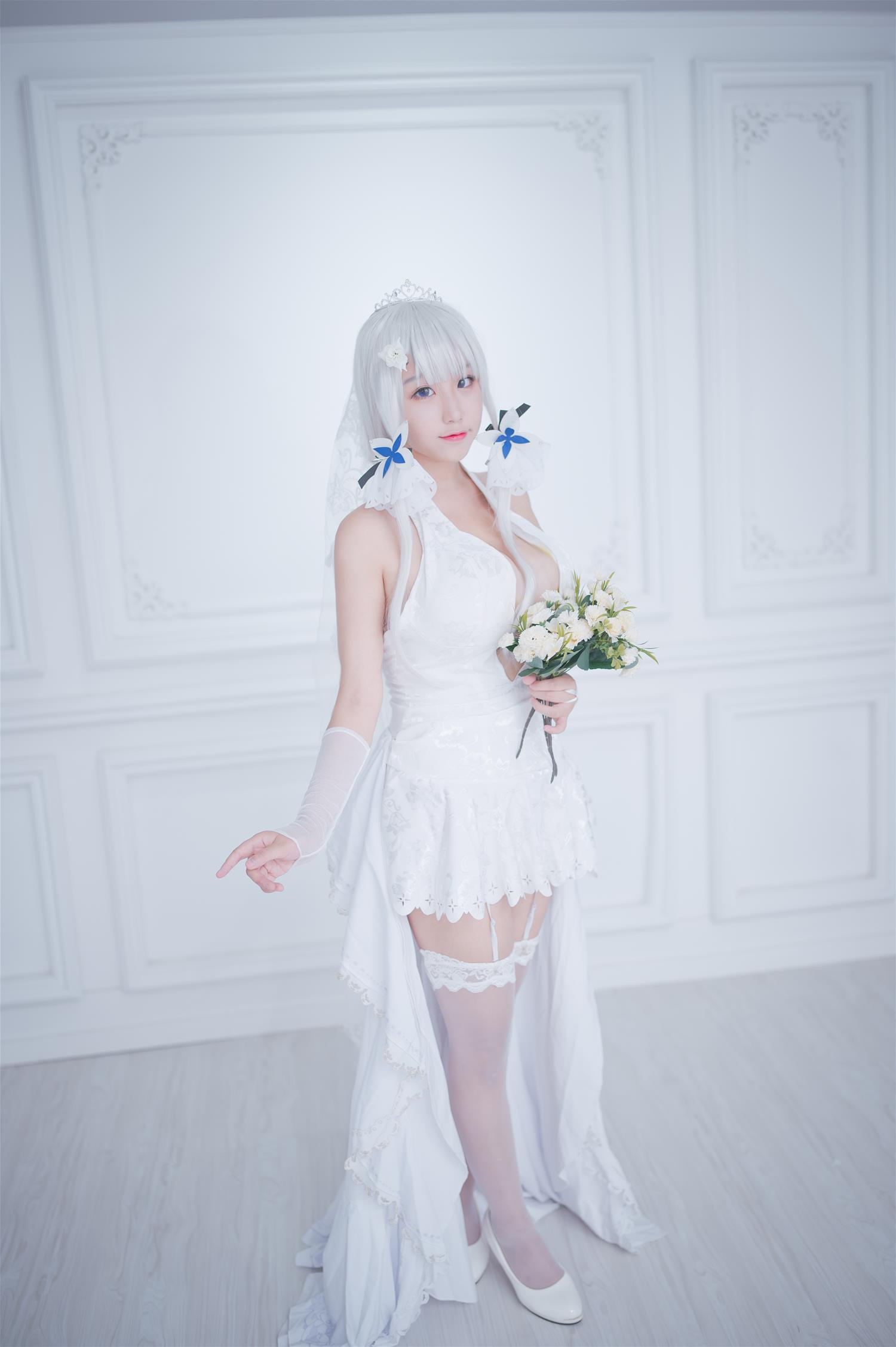 穆零Mu0 光辉婚纱 [43P-221MB]