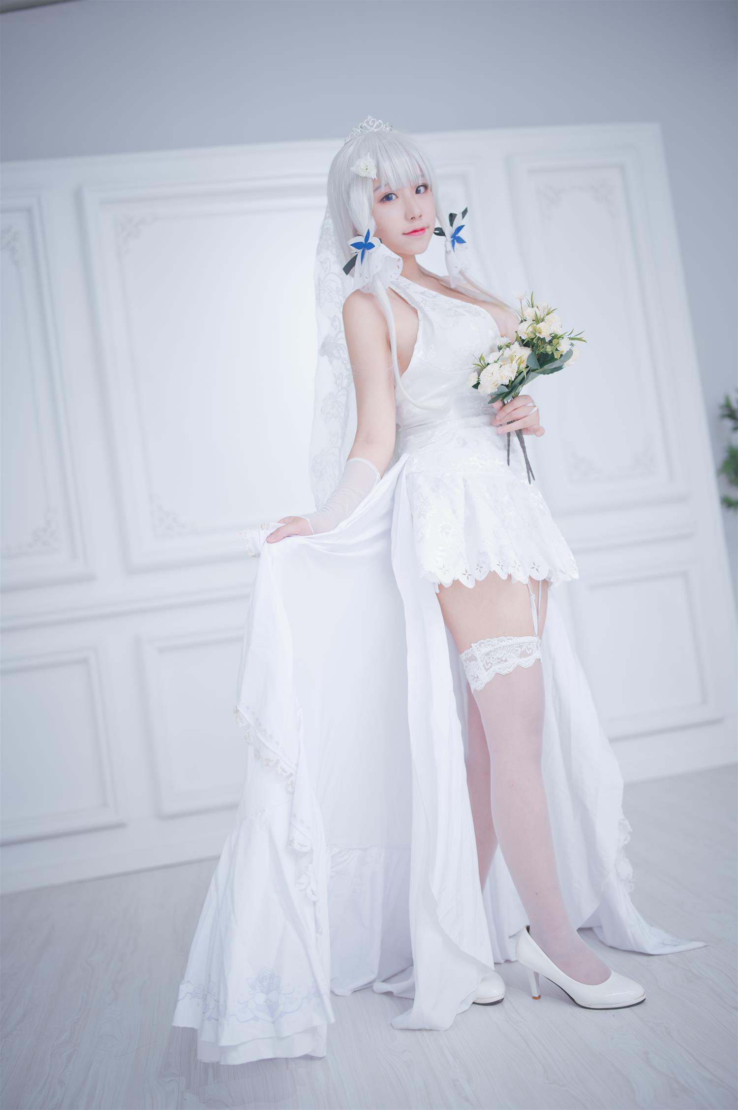 穆零Mu0 光辉婚纱 [43P-221MB]