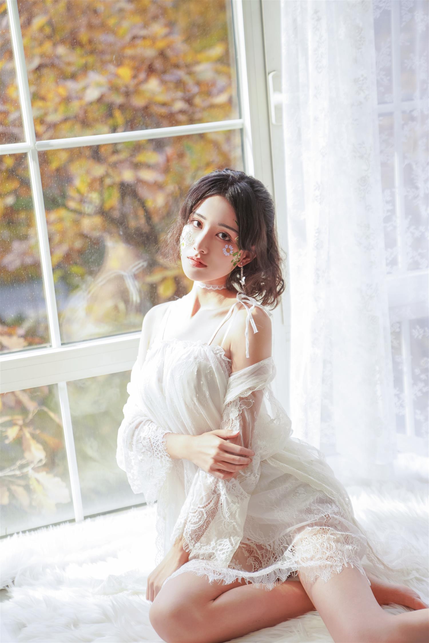 AAAyu阿玉 飘窗上的少女 [29P-665MB]