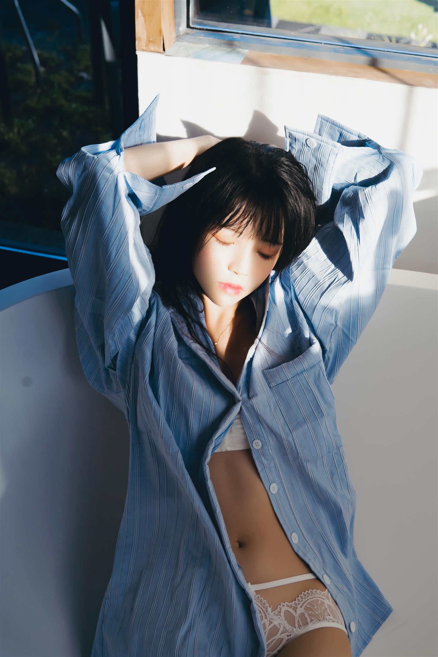 桜桃喵 蓝衬衫 [44P-1.10GB]