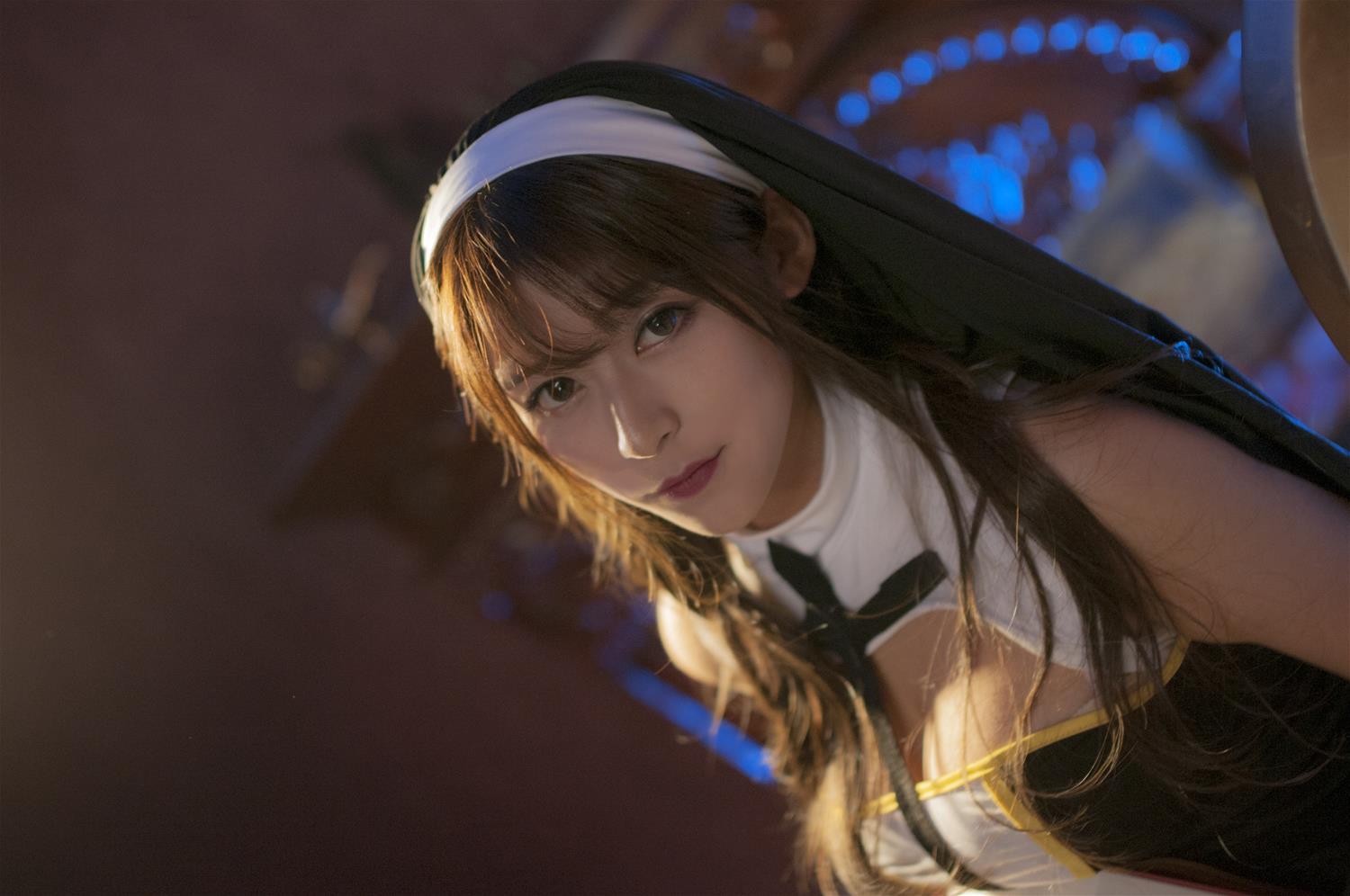 B站羊小雪 修女 [16P-92MB]