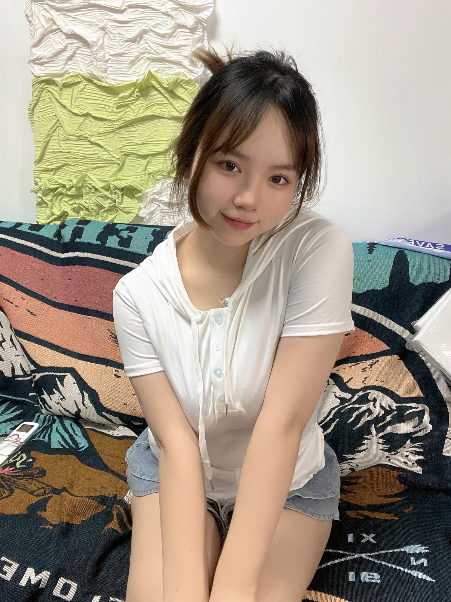 葱油饼er 白抹茶 [19P-33MB]