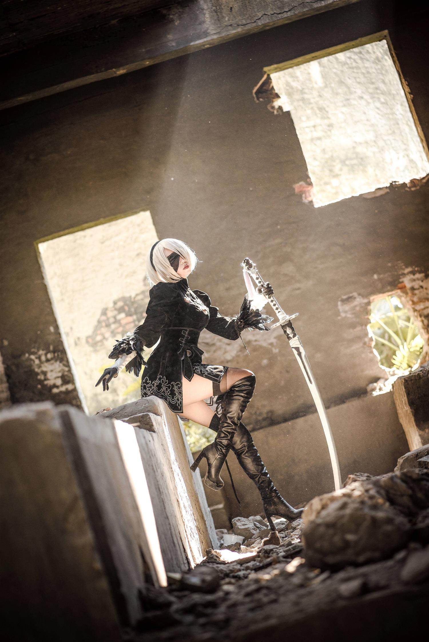 菌烨tako 尼尔机械纪元2B [9P-16MB]