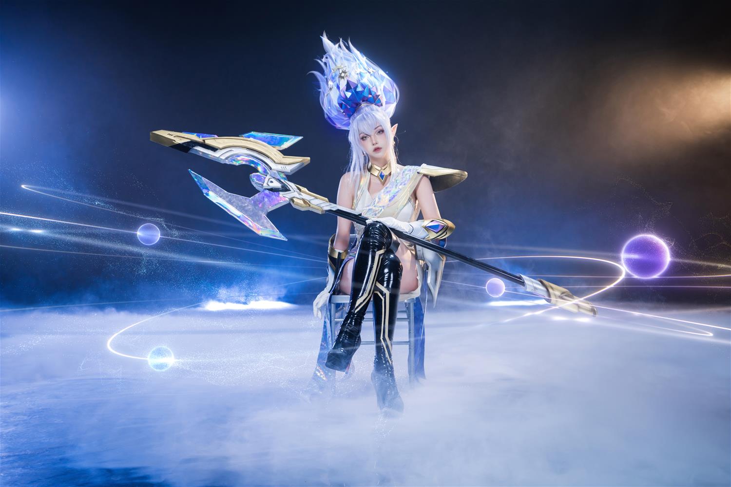 菌烨tako 23年1月至臻风女 [12P-253MB]