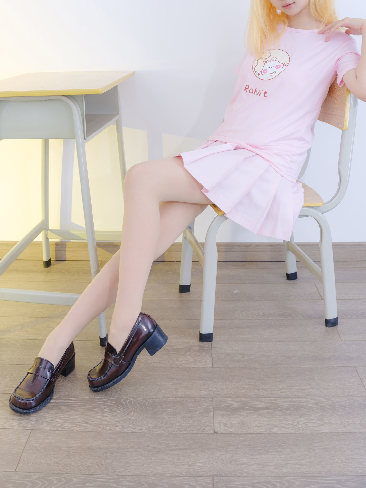 森萝财团 露露子-001 4K [100P1V-4.29GB]