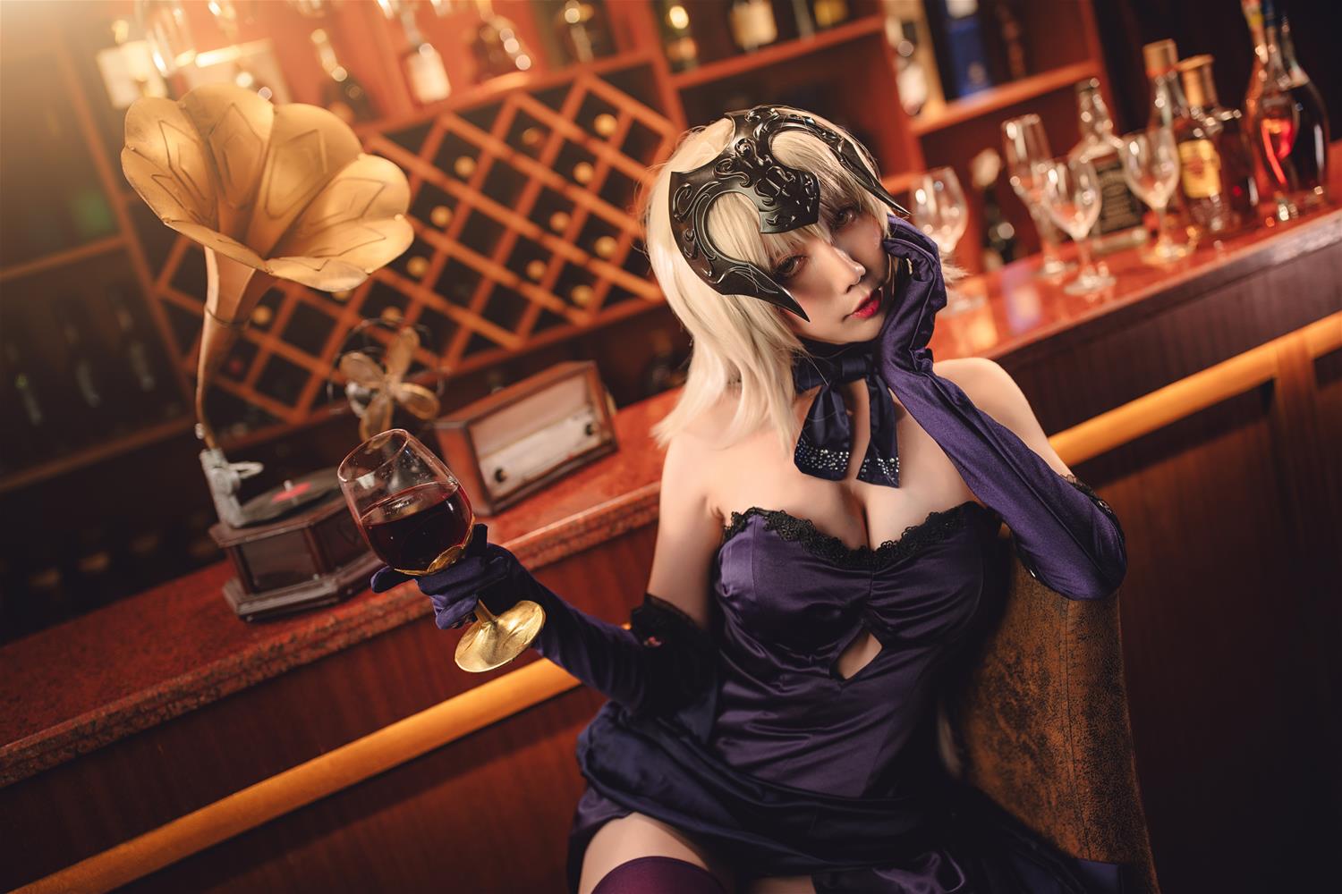 迷失人形QUQ 迷失人形黑白贞 [31P-88MB]