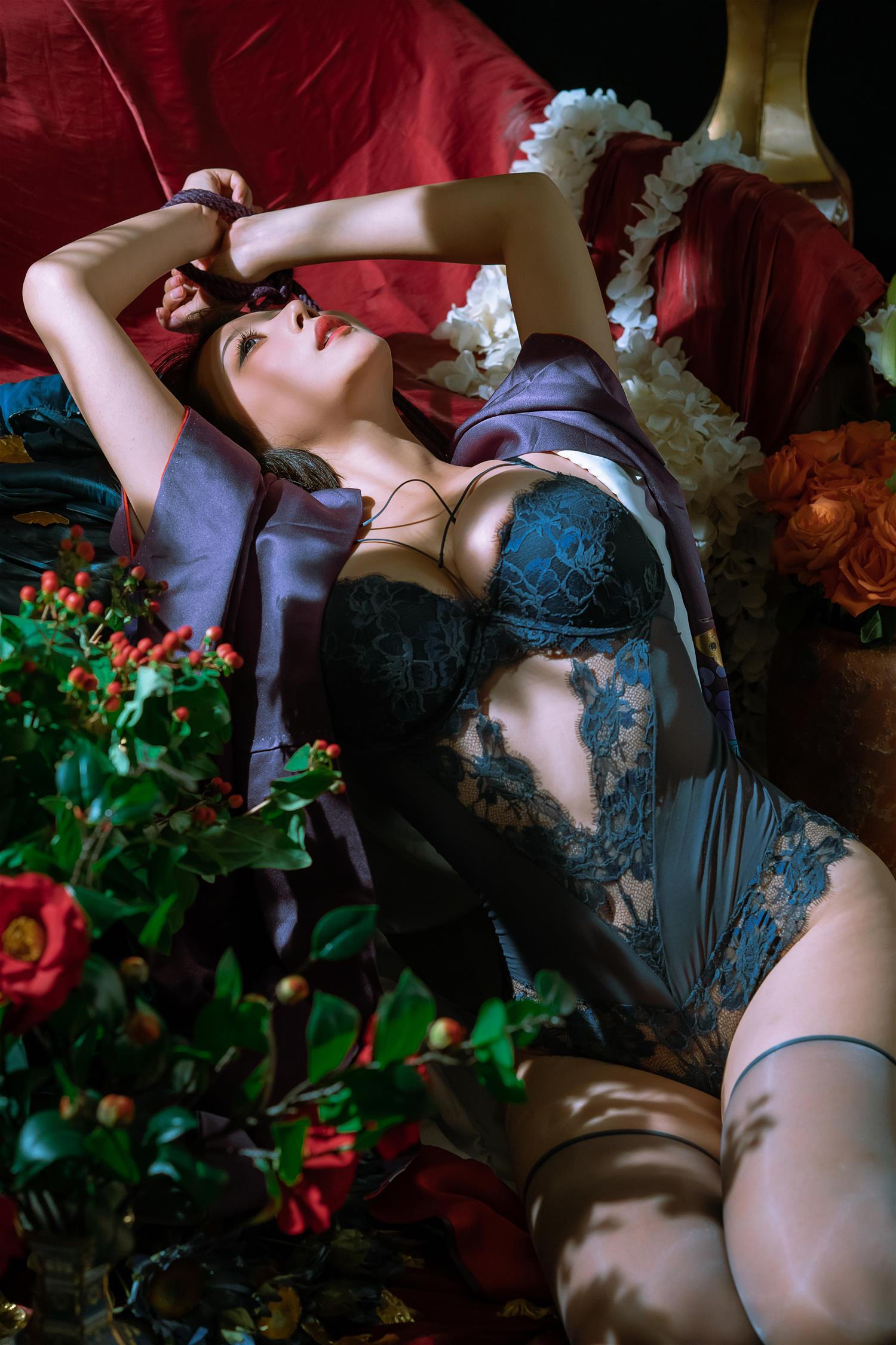 奈汐酱nice 月 [24P-350MB]