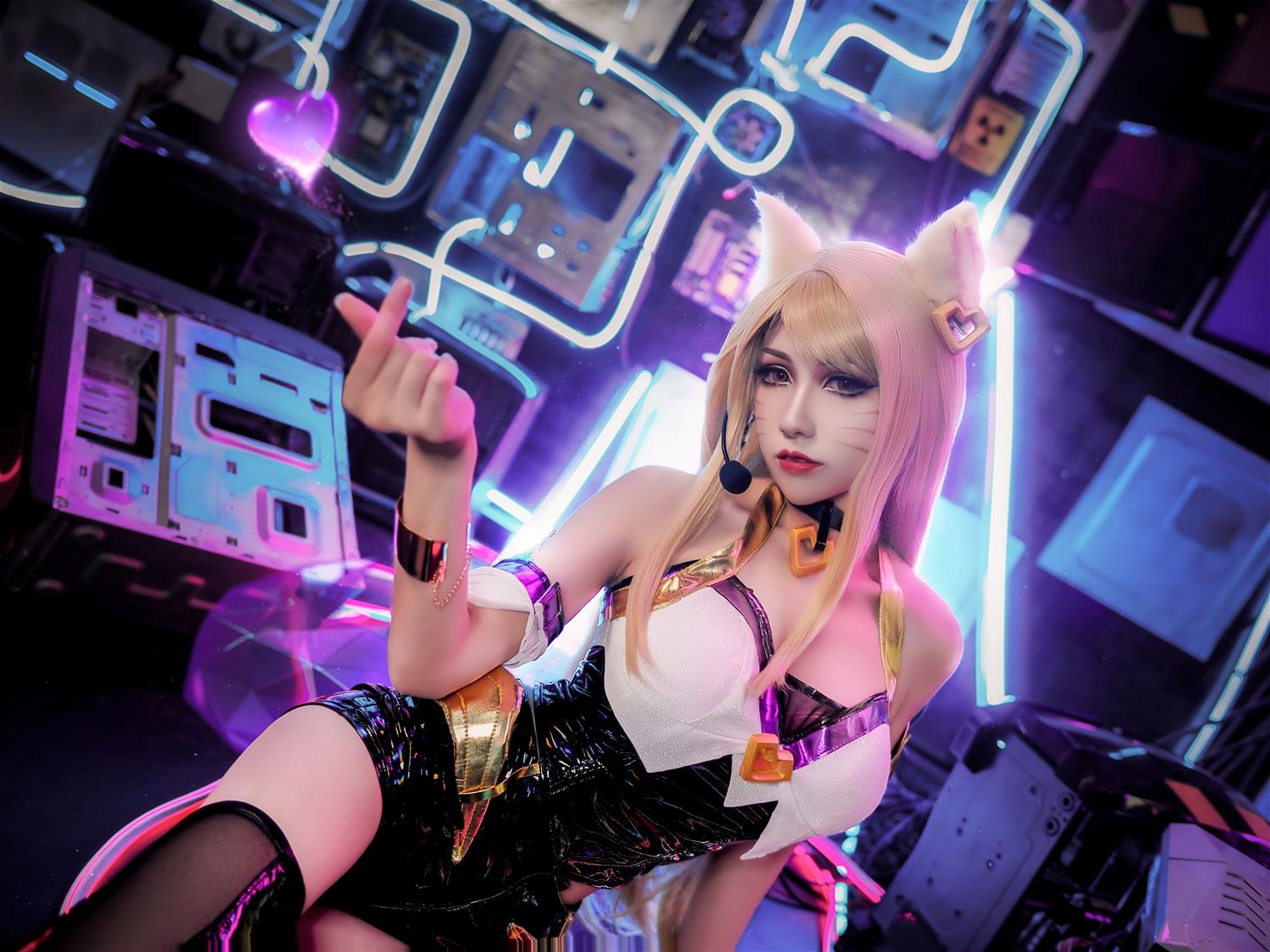 Coser衣衣 - KDA阿狸 [20P]