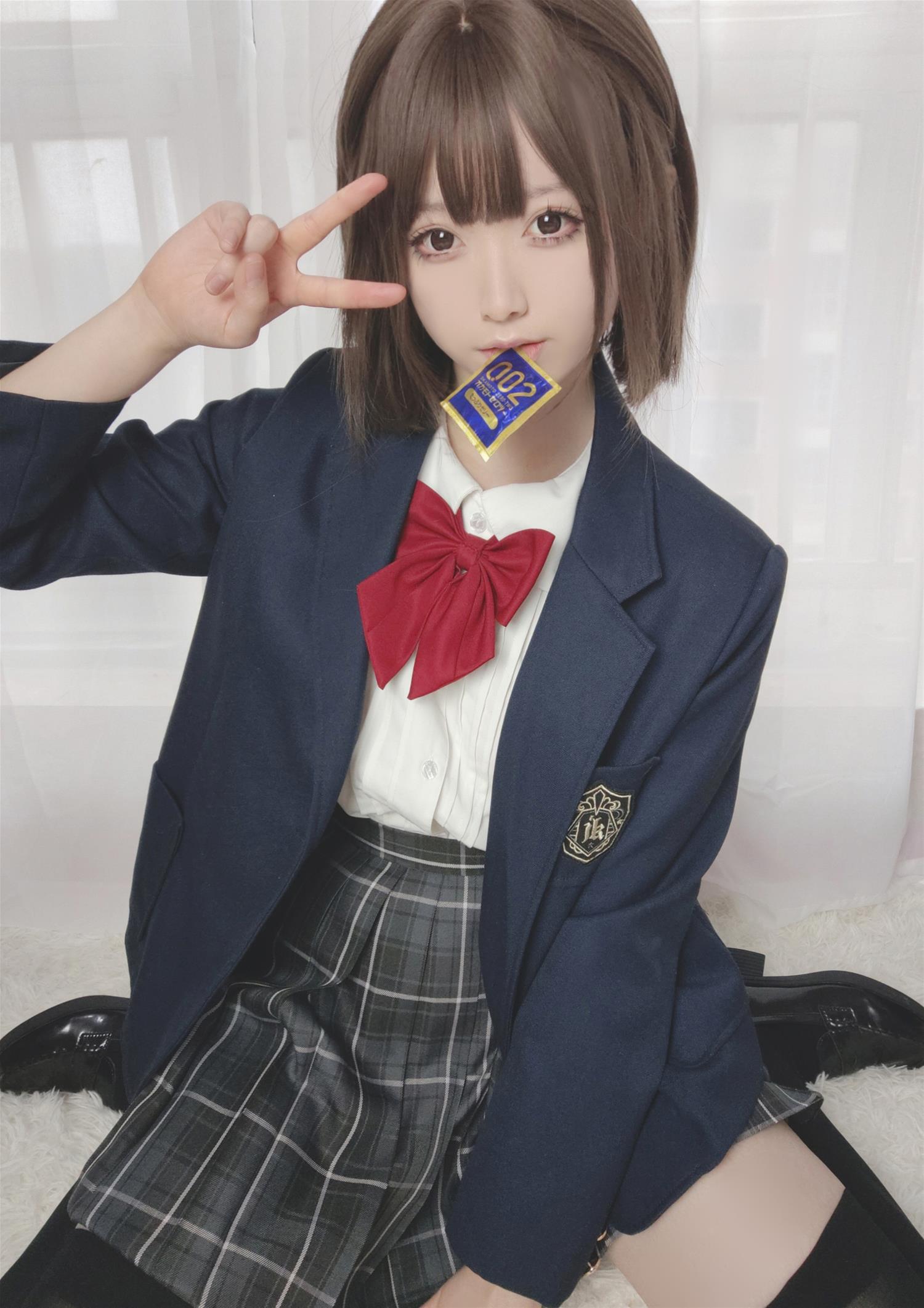 Asagiriai（愛ちゃん）制服自拍 [21P-95MB]