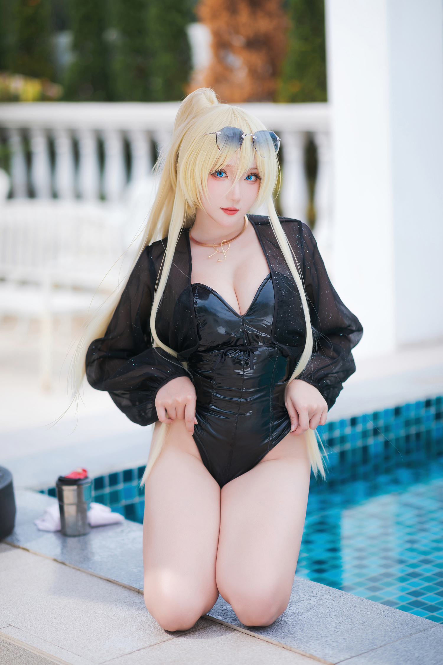 瓜希酱 俾斯麦 泳装 [20P-67MB]