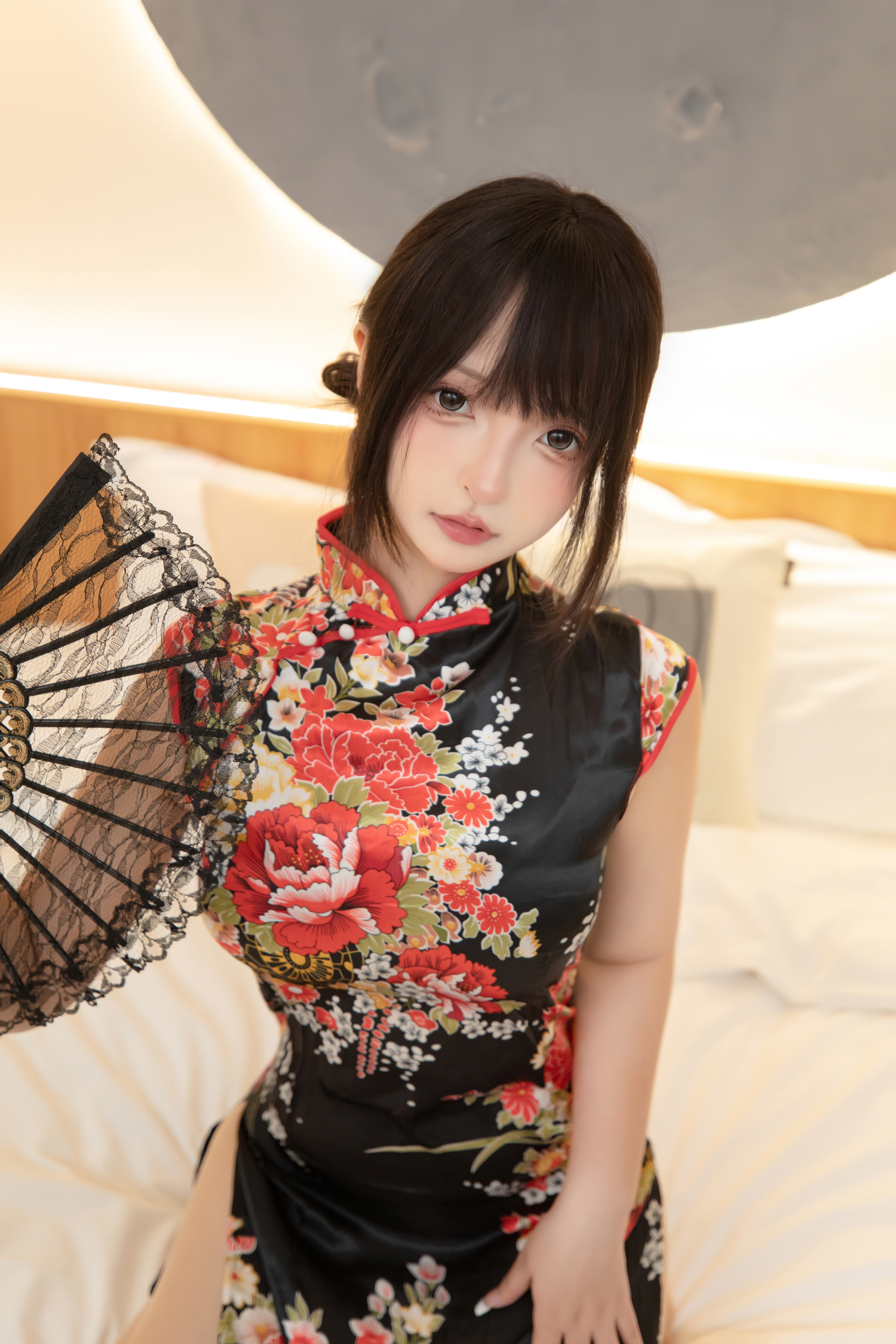 神楽坂真冬 VOL.136 古典旗袍 [75P2V-250MB]