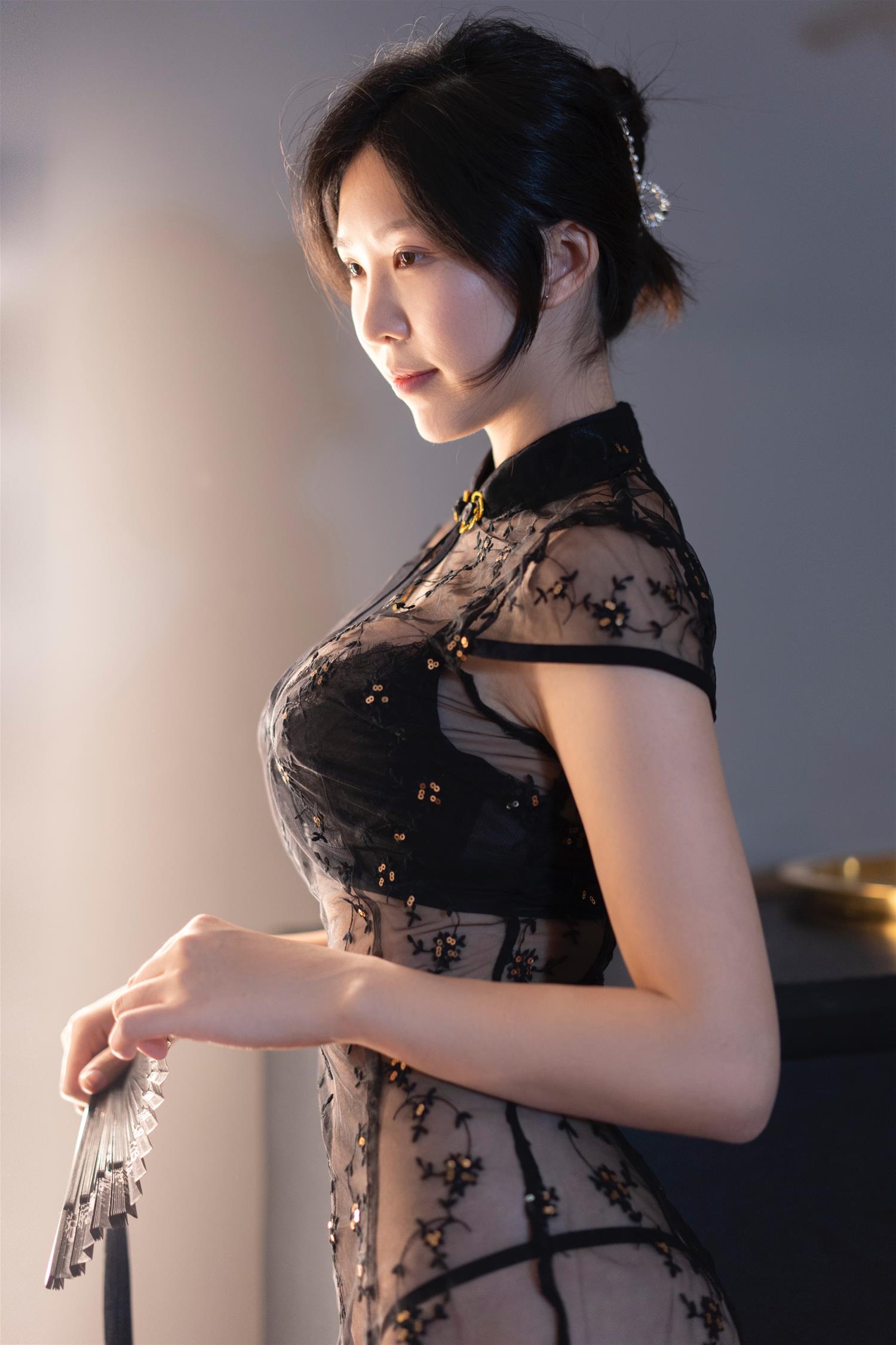 抖娘-利世 玄扇 [66P1V-4.17GB]