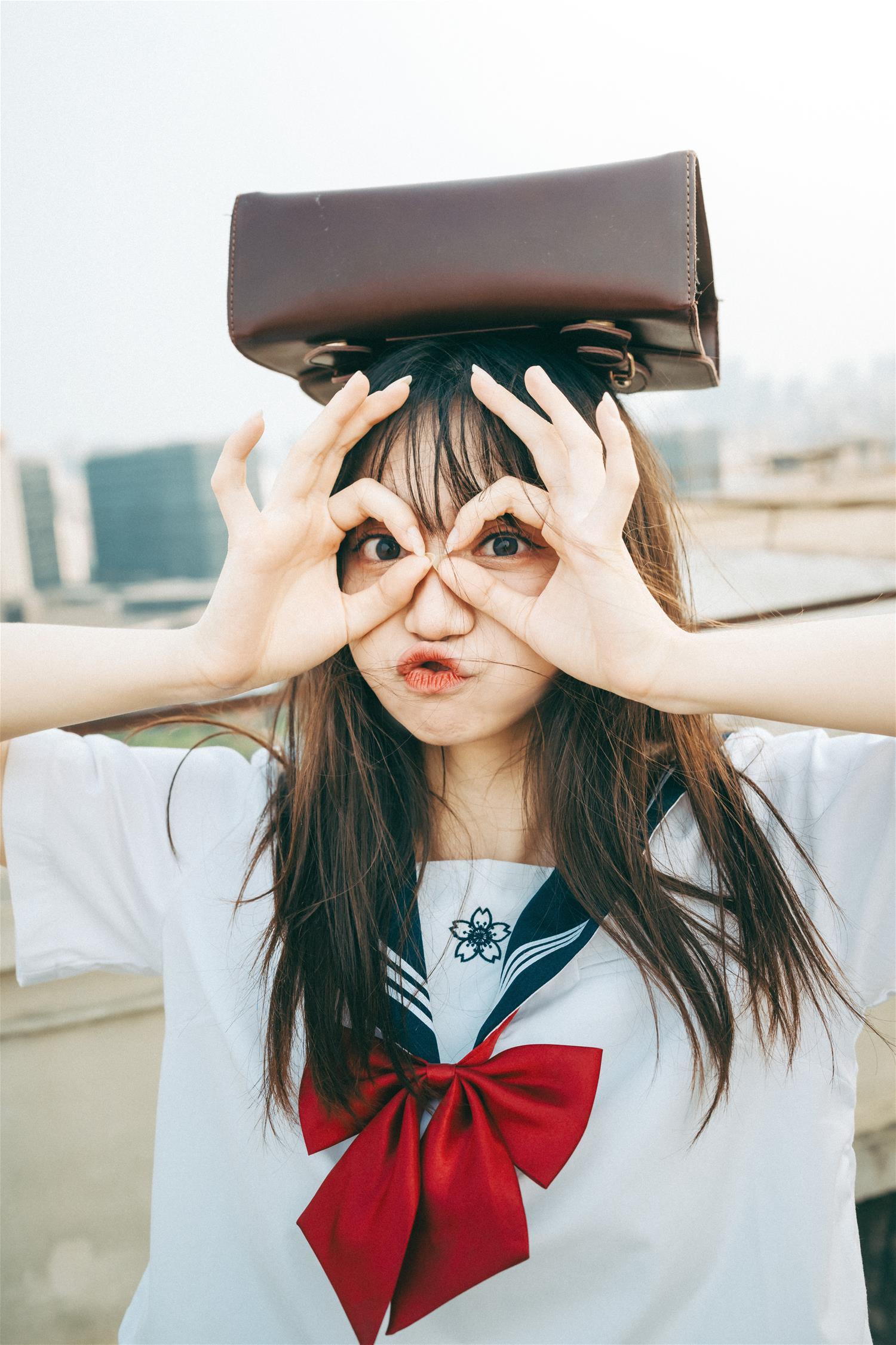 贰加六 放学快乐 [21P-208MB]