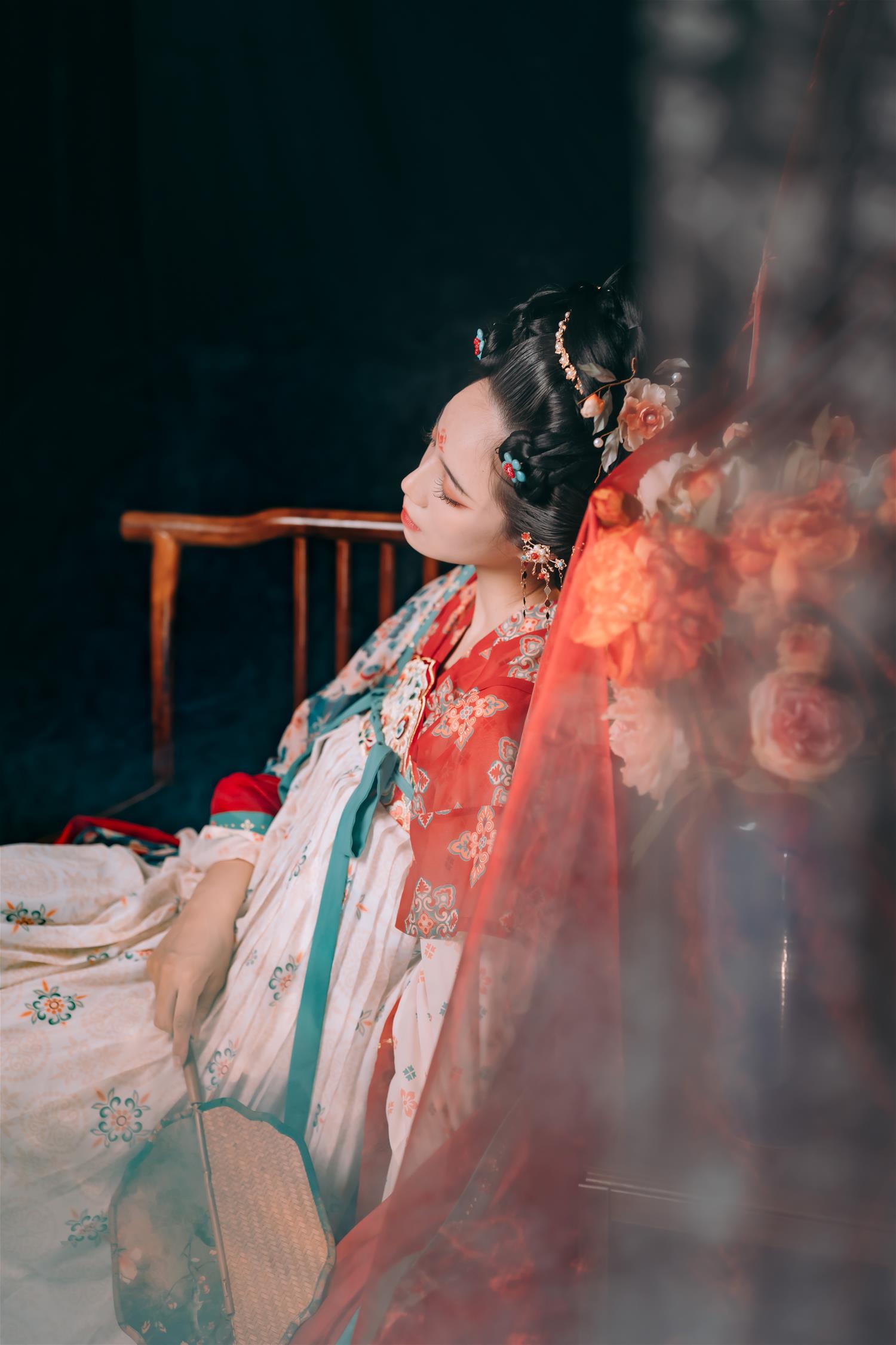 贰加六 花想容颜 [22P-83MB]