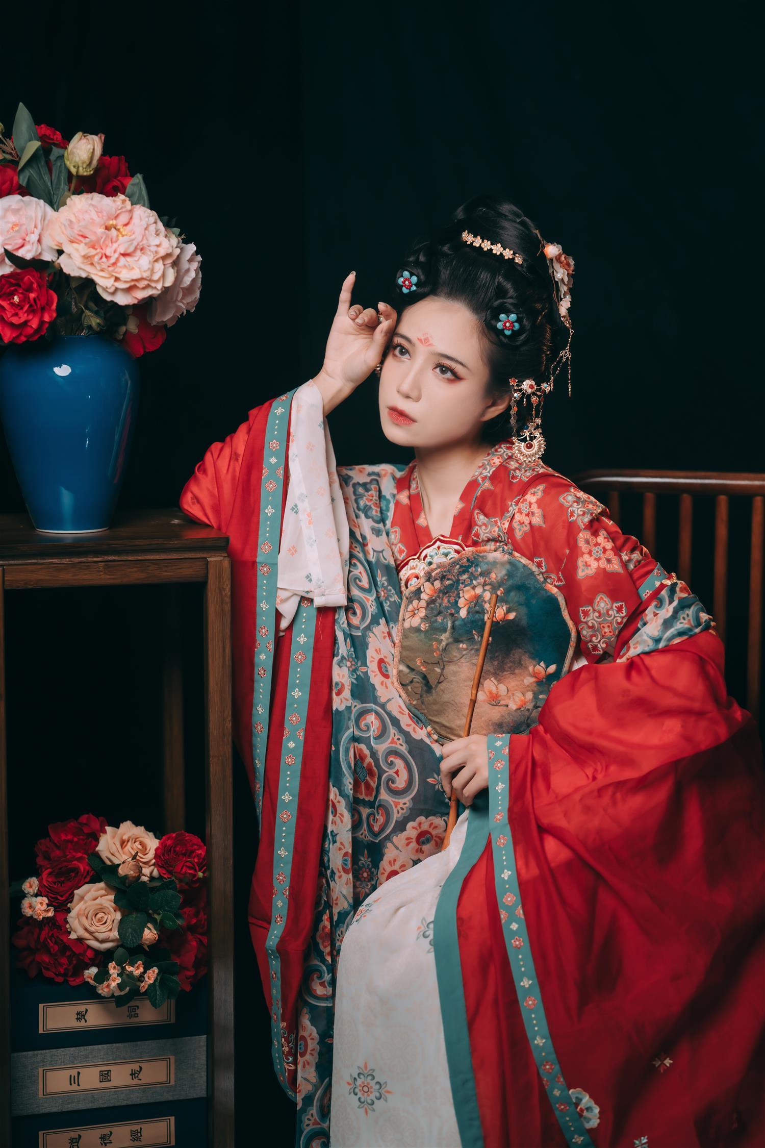 贰加六 花想容颜 [22P-83MB]