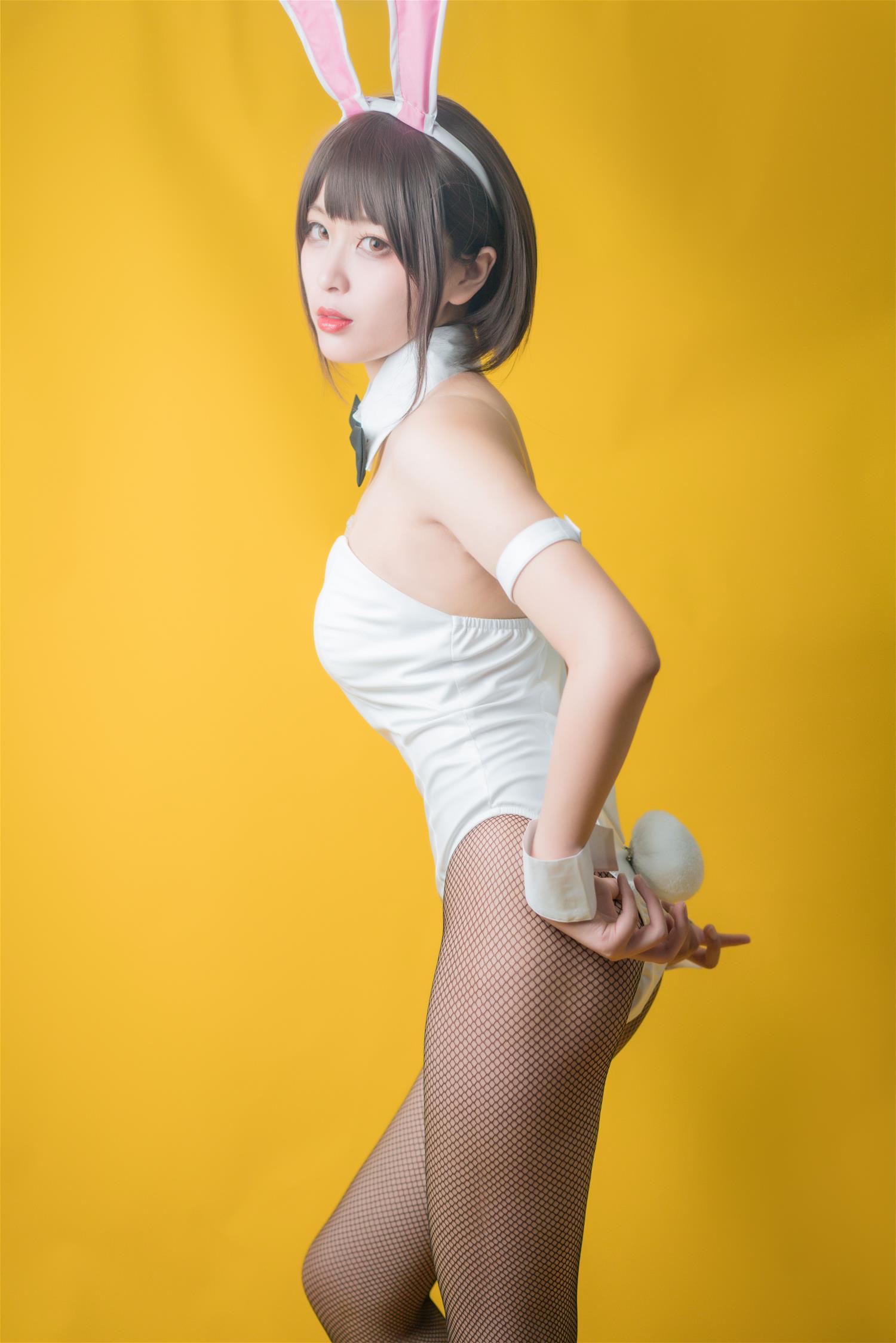 轩萧学姐 加藤惠兔女郎 [32P-115MB]