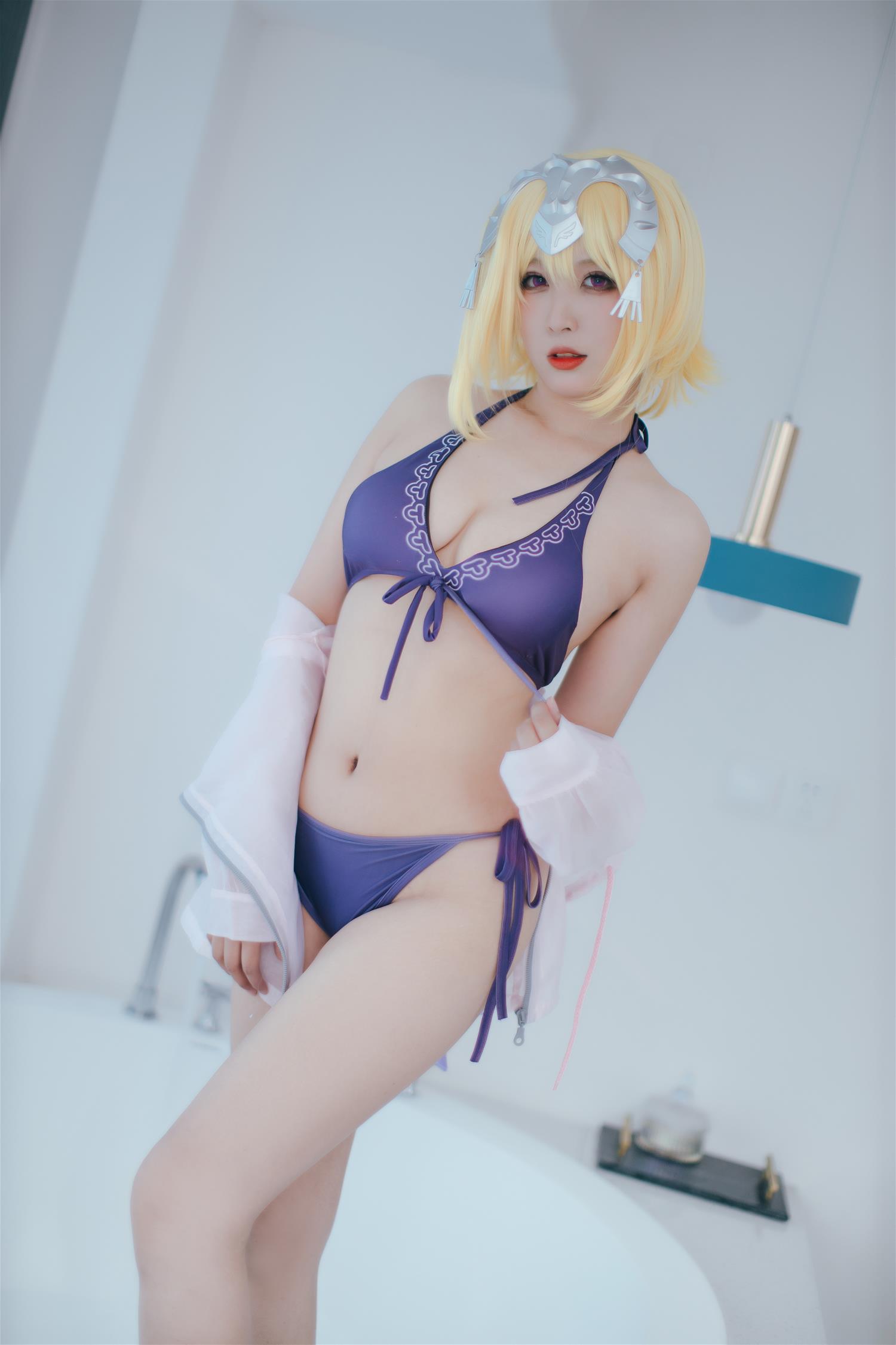 轩萧学姐 贞德泳装 [20P-249MB]