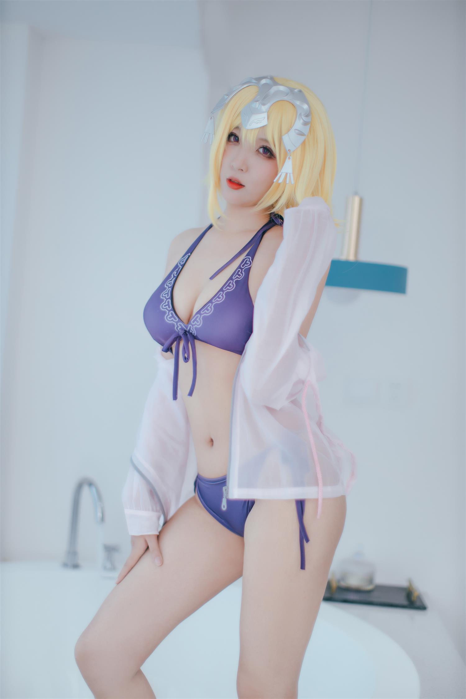 轩萧学姐 贞德泳装 [20P-249MB]