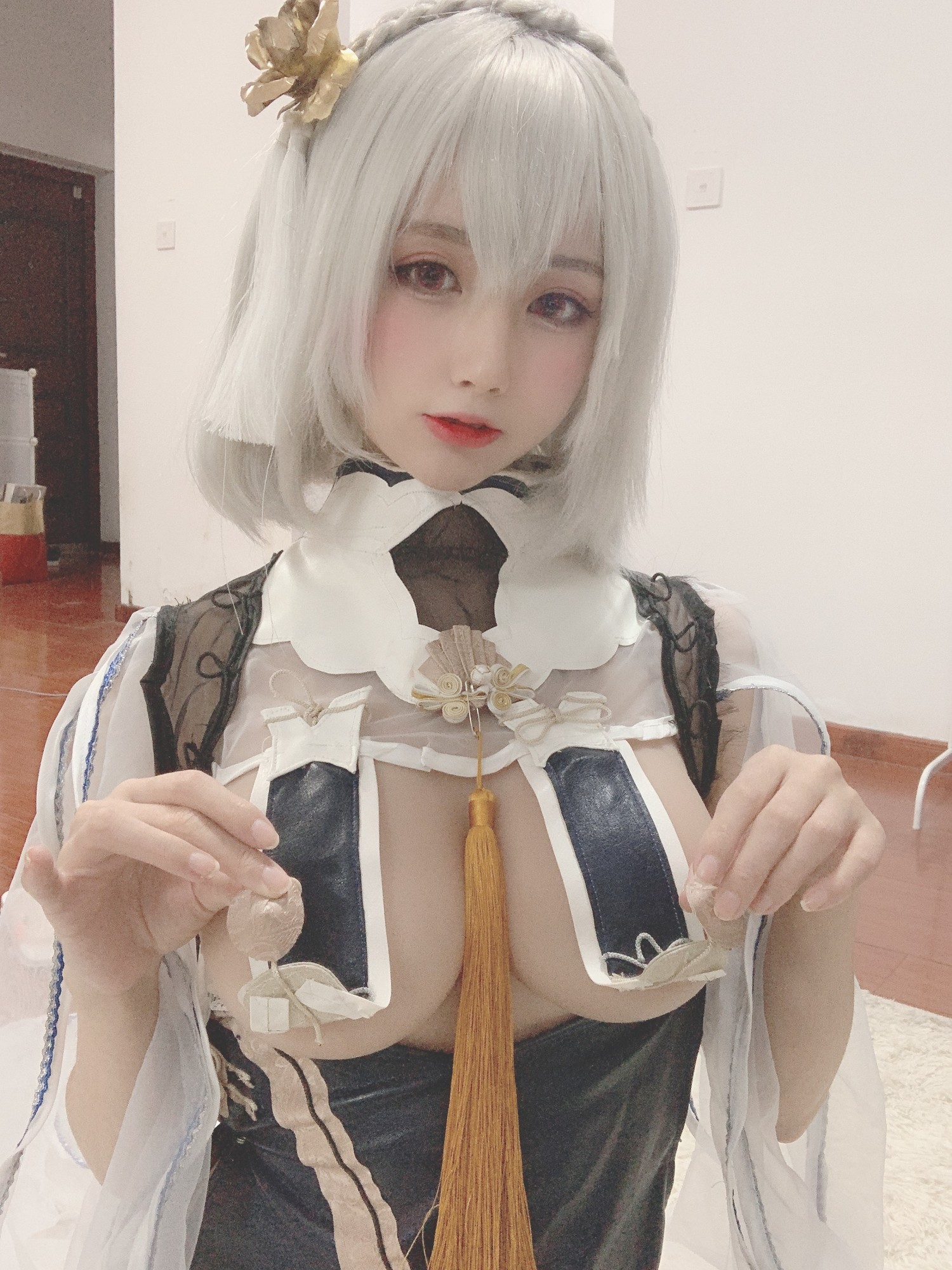 西园寺南歌 - 天狼星旗袍自拍 [23P]