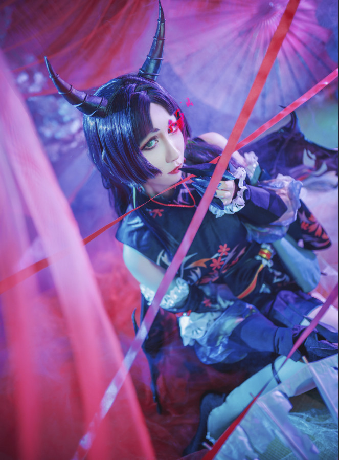 阮邑_Fairy - 吸血姬 [15P]