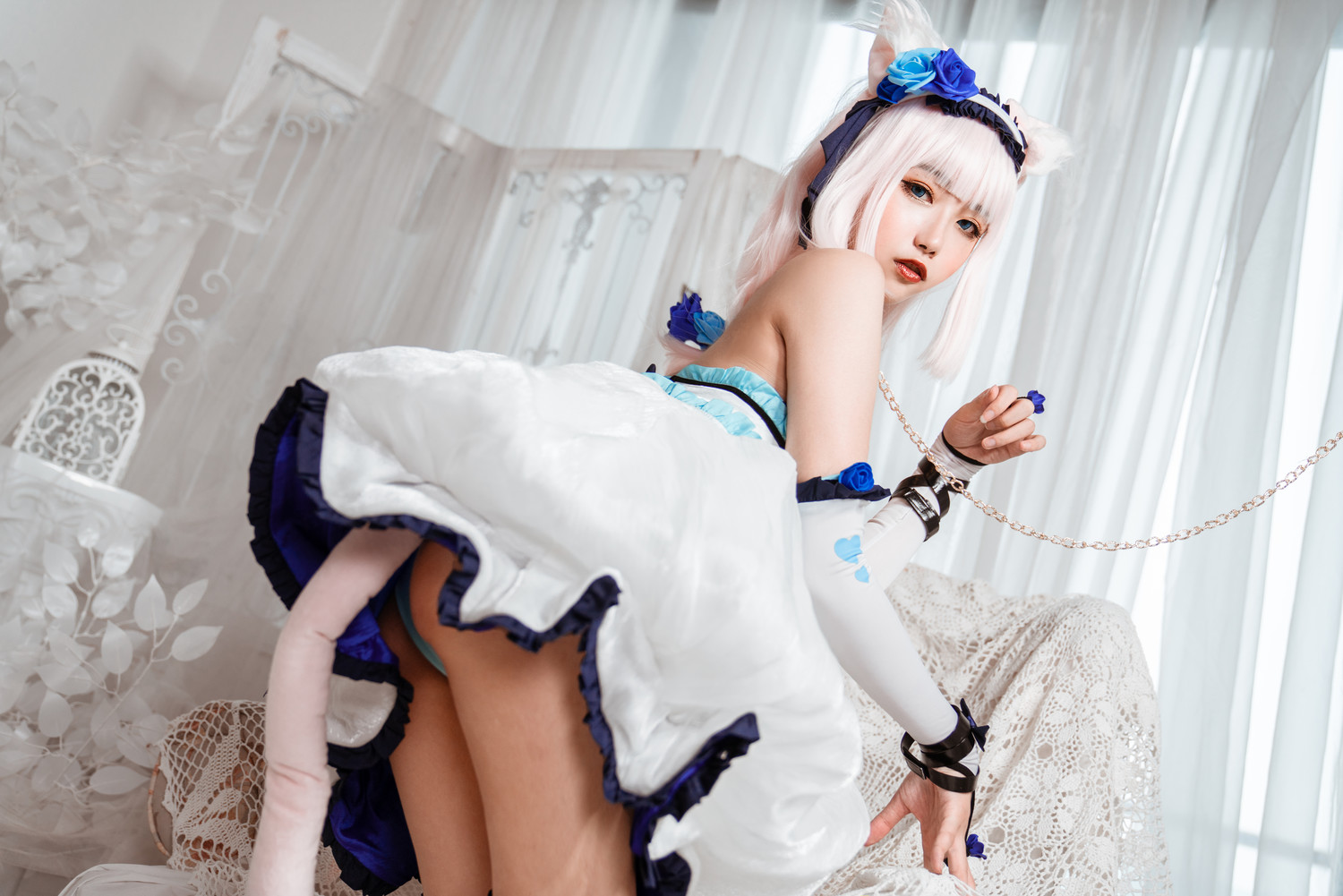 Momoko葵葵 - 香子兰 [11P]