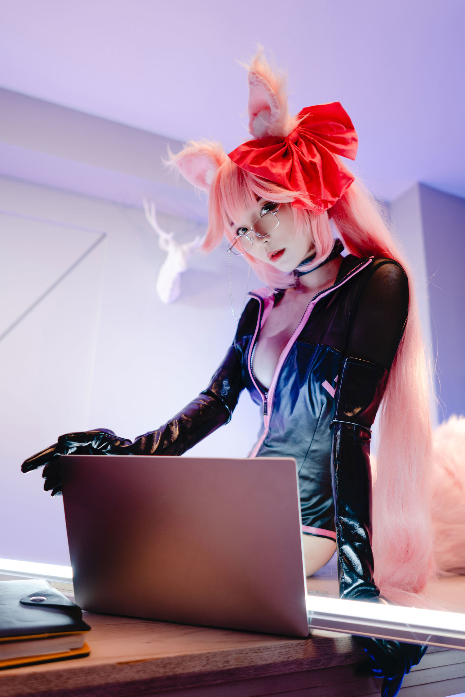 白易子 - 柯杨斯卡娅皮衣 [20P]