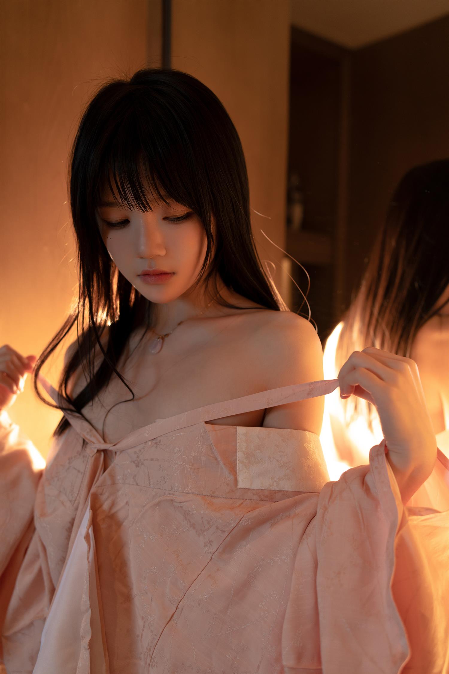 桜桃喵 拢花 [23P-329MB]