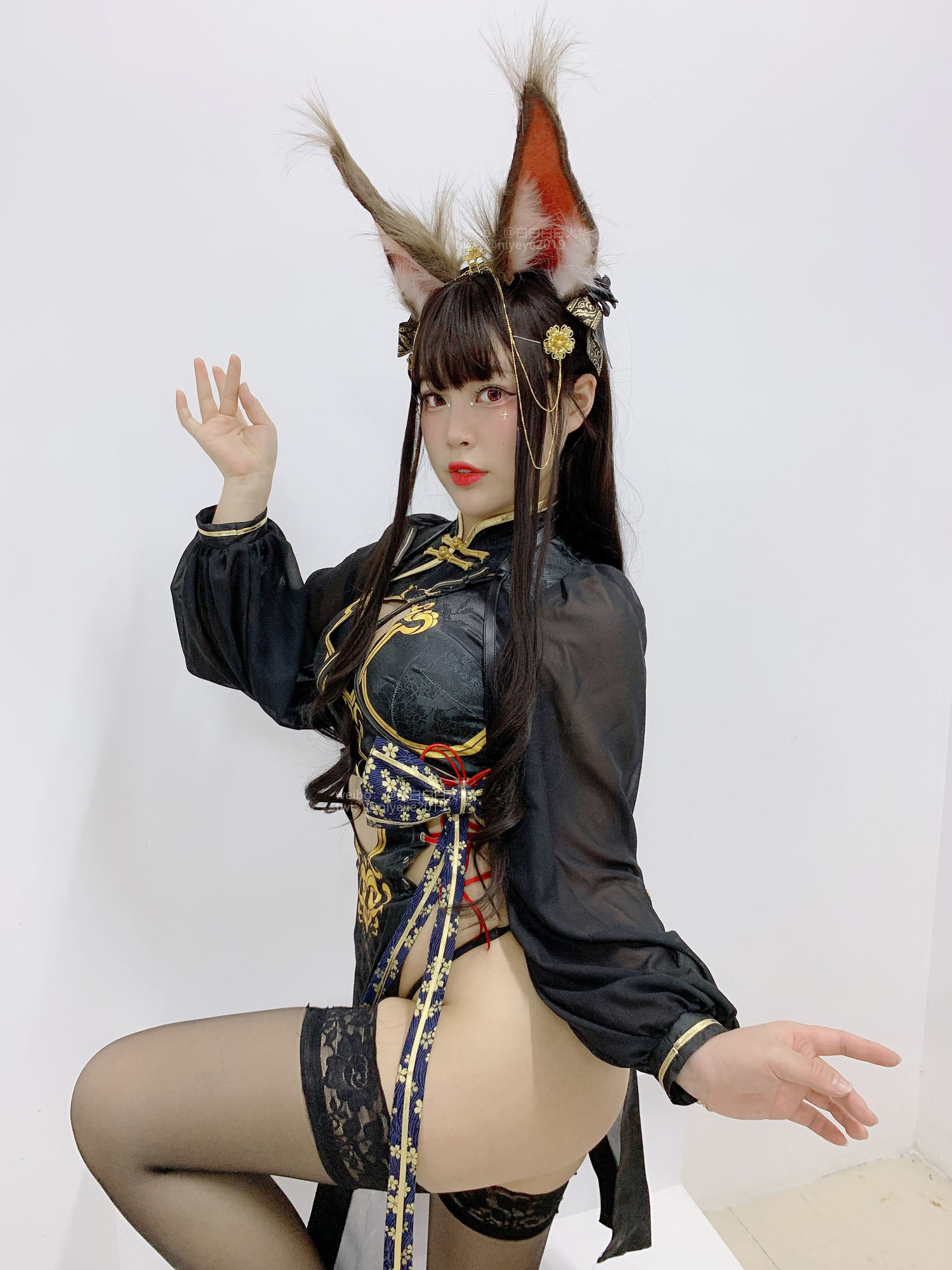 白烨 – 黑鼠情迷 [50P]