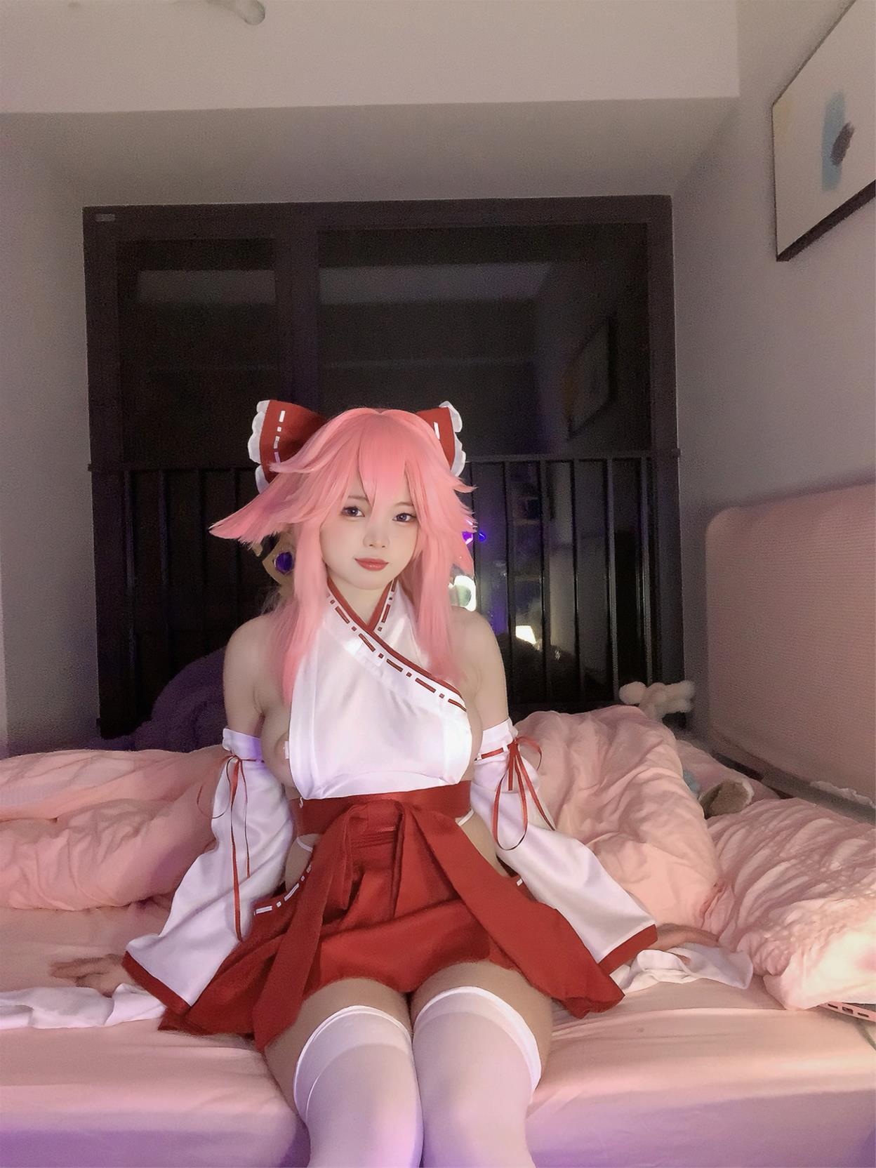 小瑶幺幺 八重巫女 [38P1V-192MB]