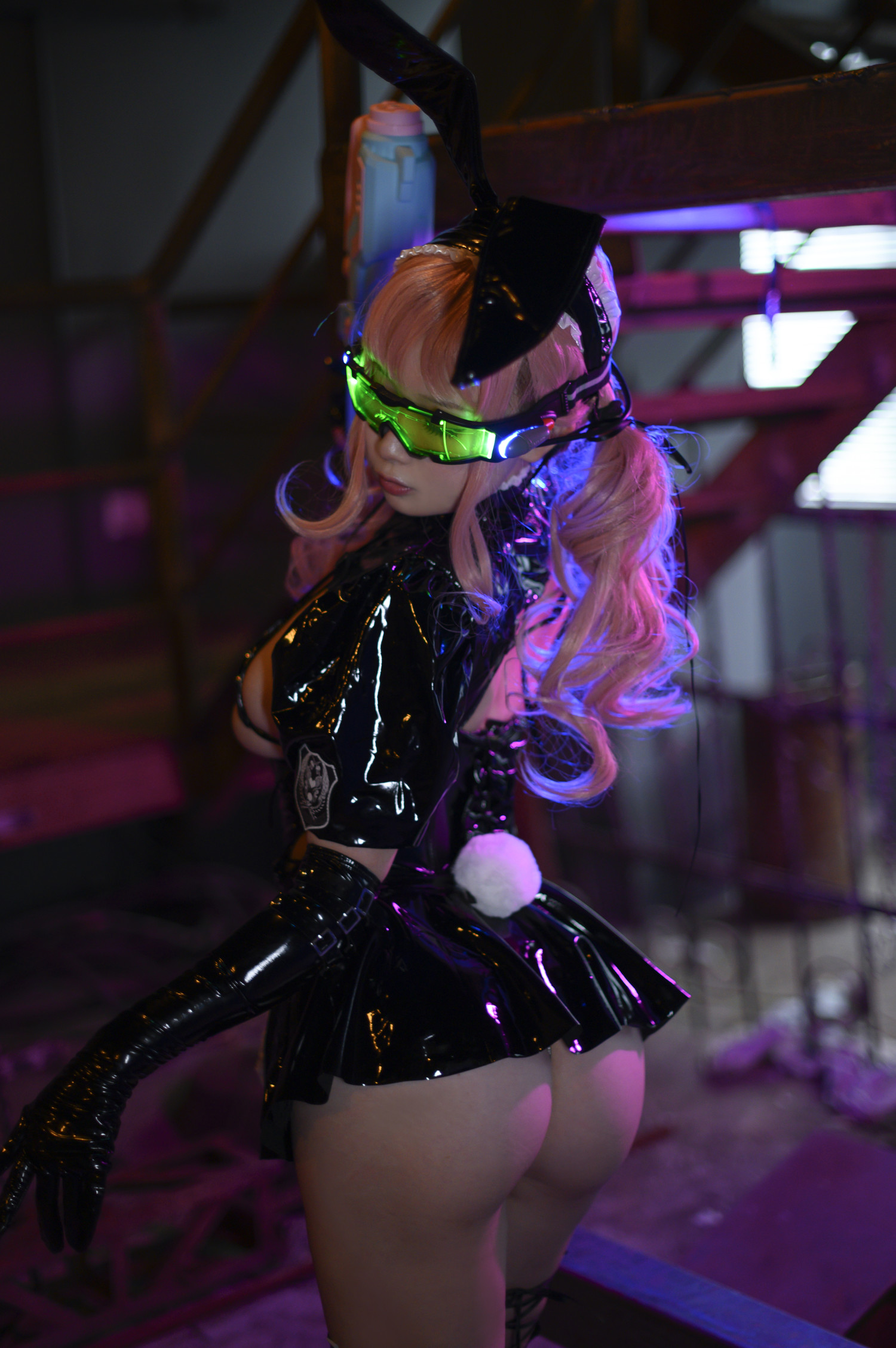 Paki酱 -  - 暗黑女仆兔女郎 [34P]