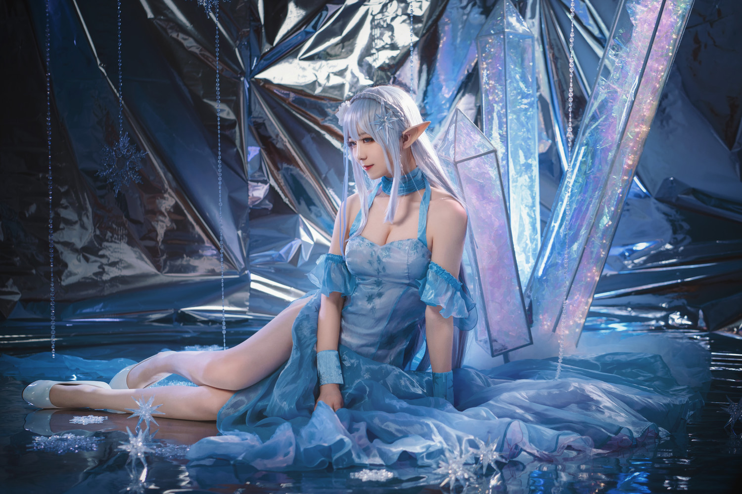 弥音音ww - 爱蜜莉雅 [18P]