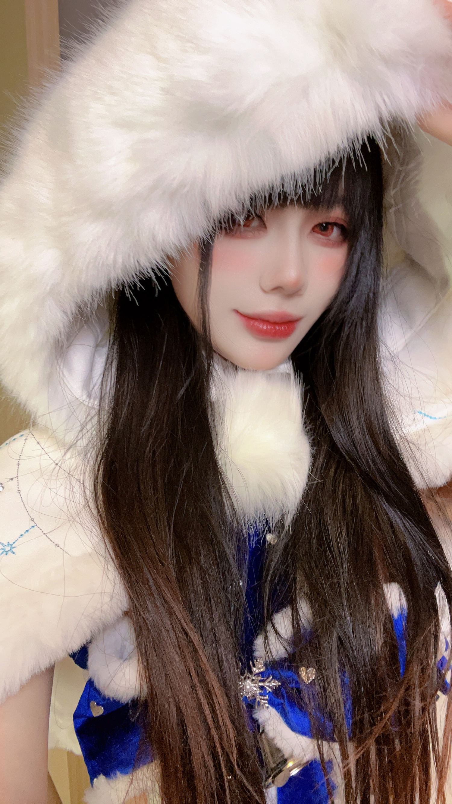 九言 圣诞礼物自拍 [30P6V-234MB]