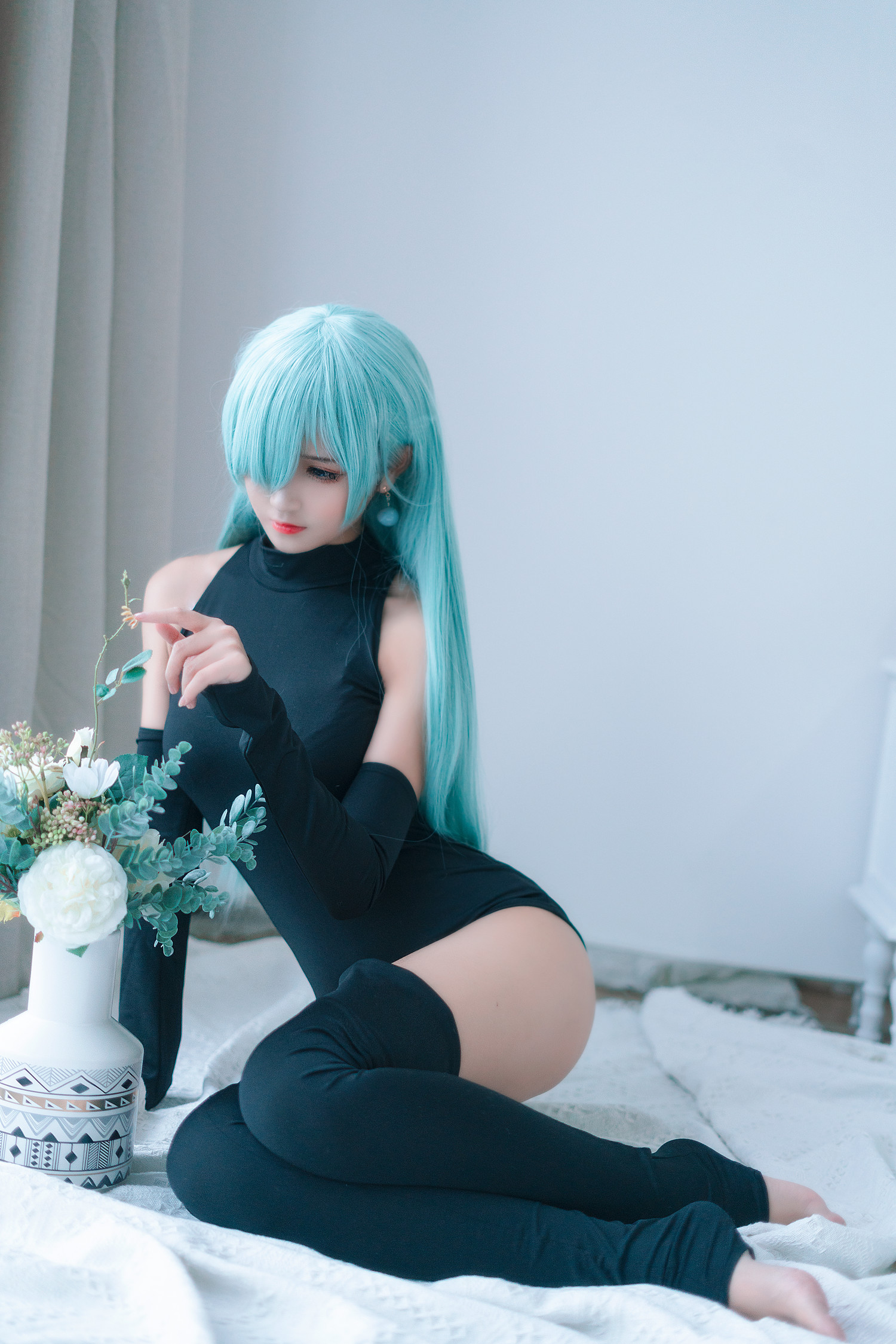 三度_69 - 伊丽莎白紧身衣 [44P]