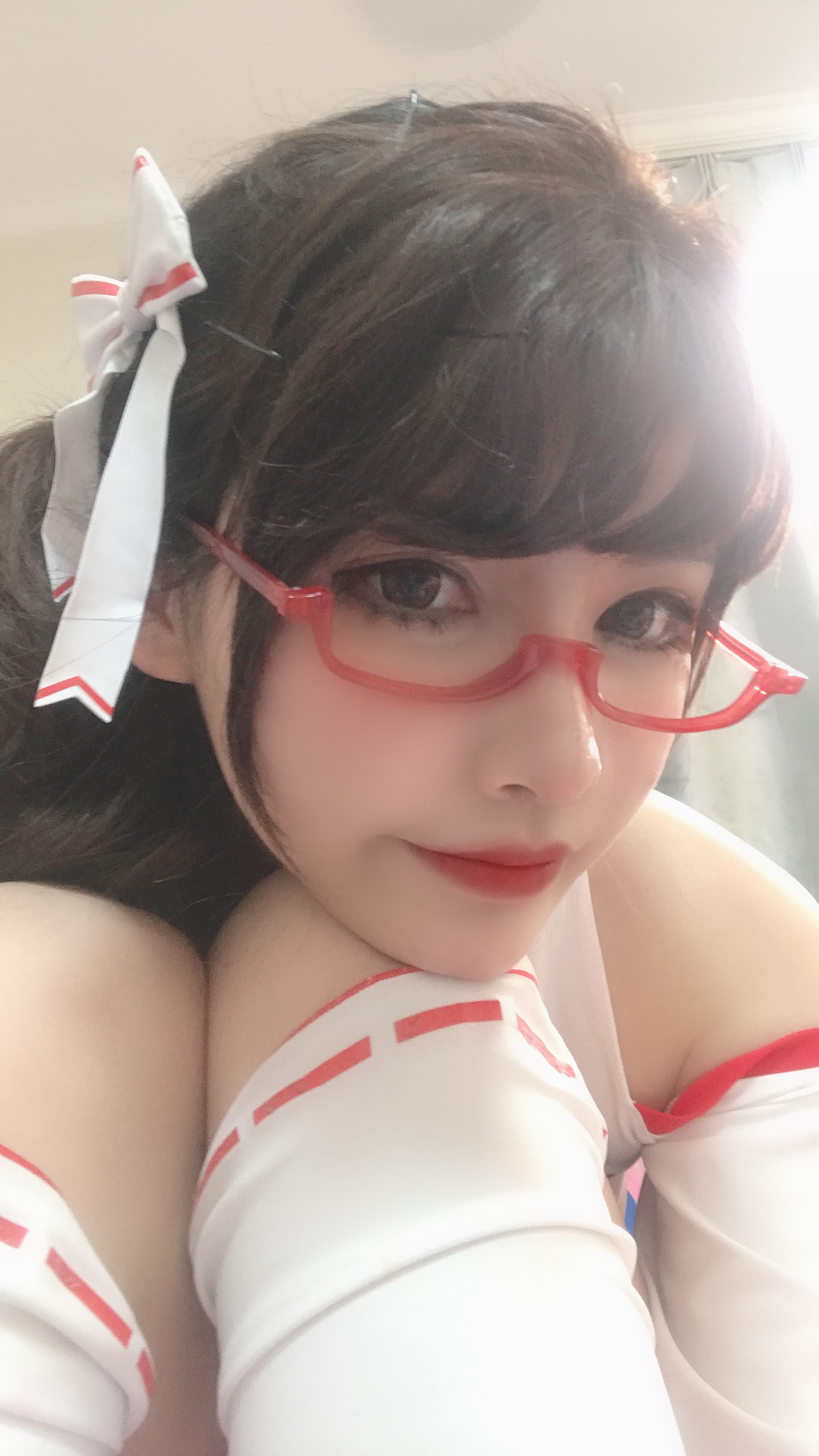 你十七鸽 - 巫女自拍 [45P]