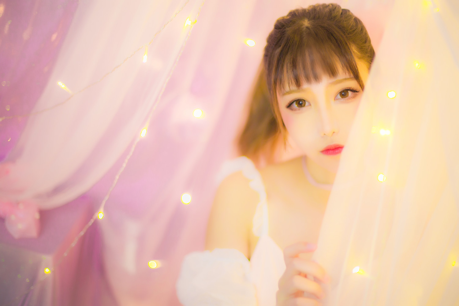 维池娘娘 - 粉衣服 [20P]