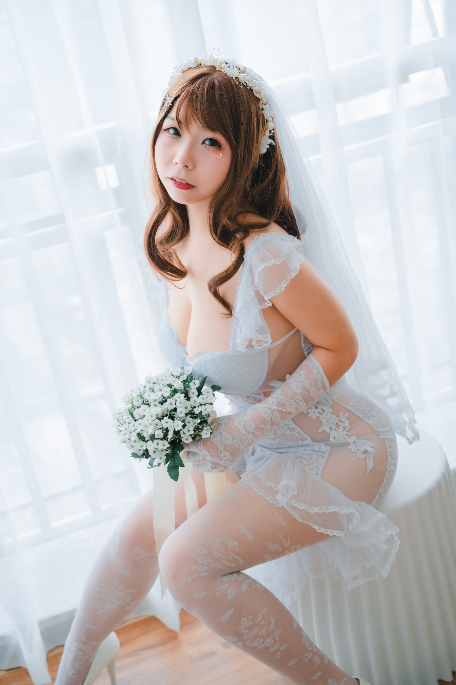 无颜小天使wy – 生日花嫁 [33P]