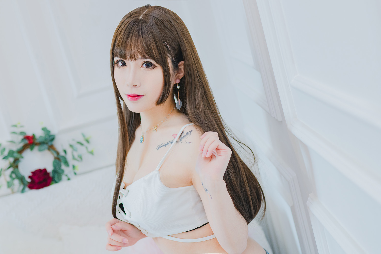 羊大真人 - 牛仔短裤 [23P]