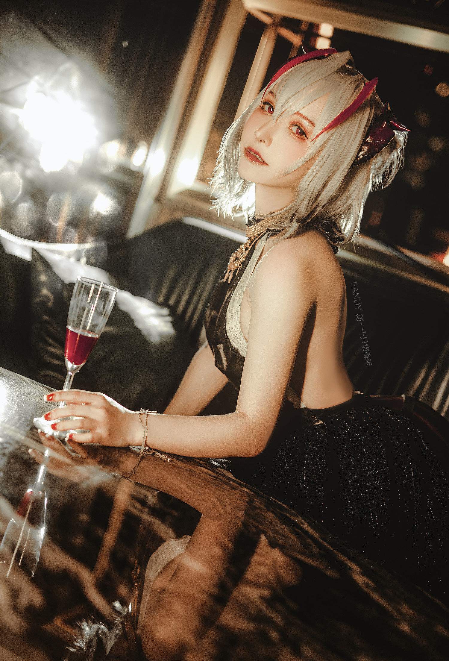 一千只猫薄禾 – 礼服 [14P]