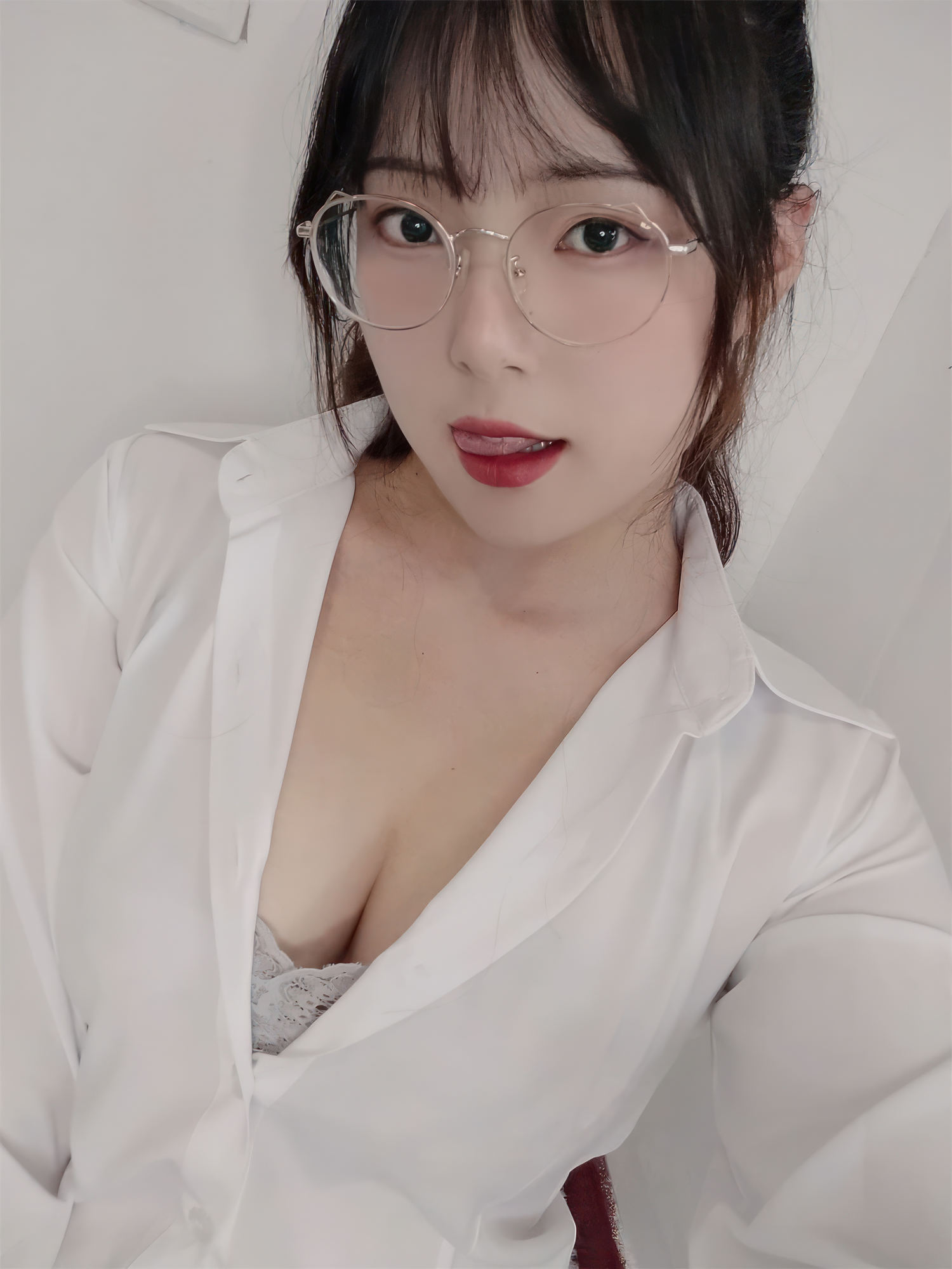 Natsuko夏夏子 OL短裙 [42P-108MB]